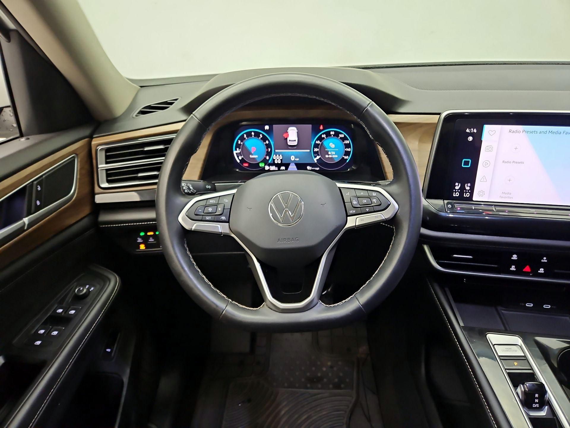 Thumbnail: 2024 Volkswagen Atlas - 10