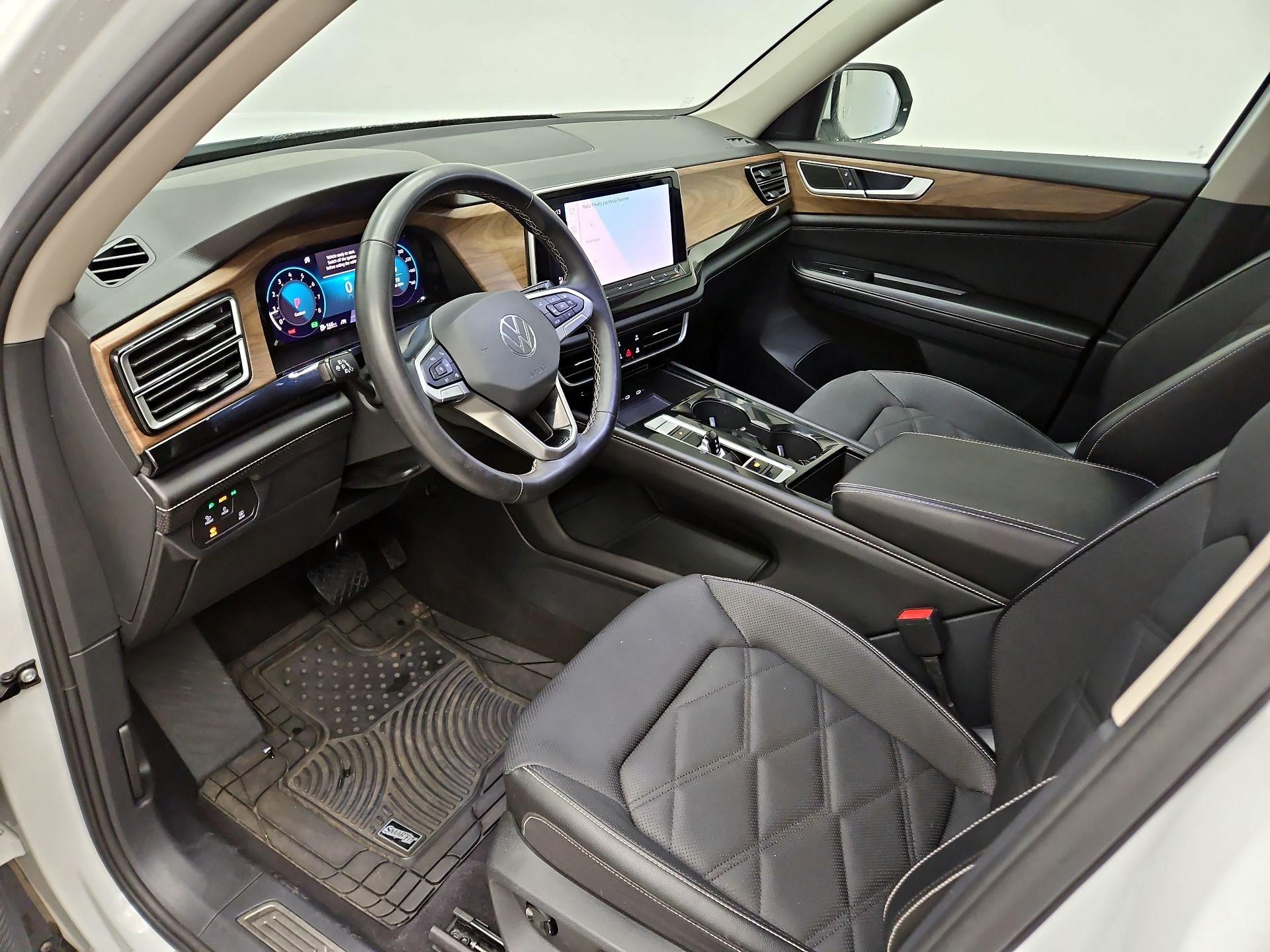 Thumbnail: 2024 Volkswagen Atlas - 11