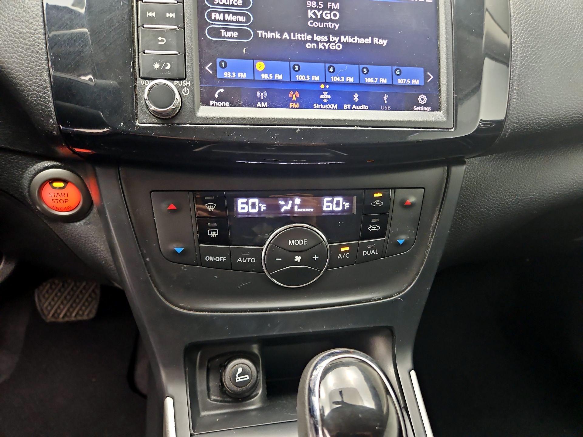 Thumbnail: 2019 Nissan Sentra - 16