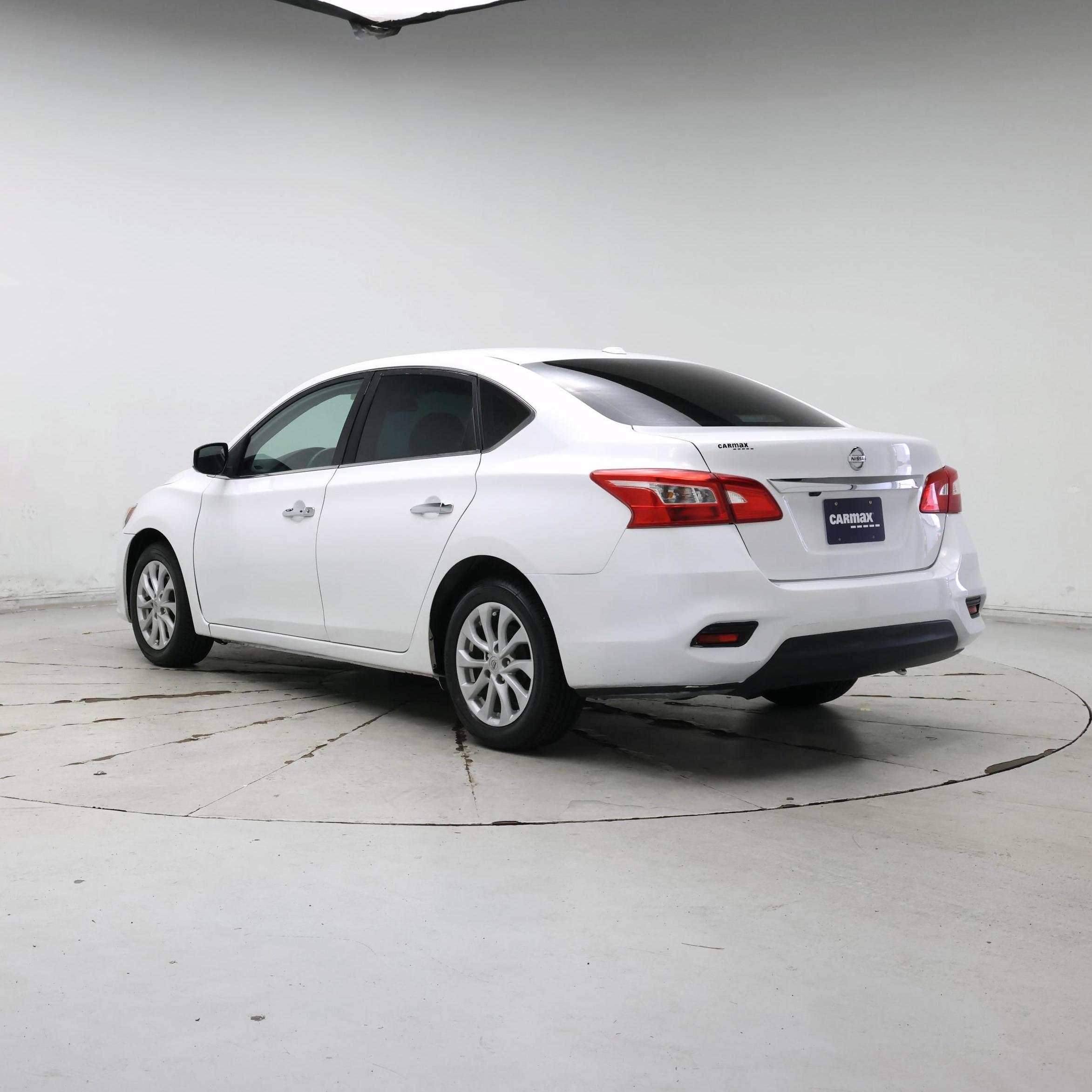 Thumbnail: 2019 Nissan Sentra - 2