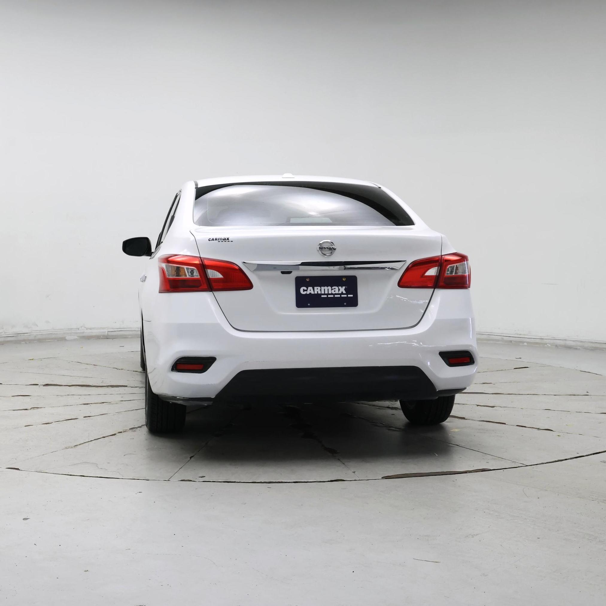 Thumbnail: 2019 Nissan Sentra - 6