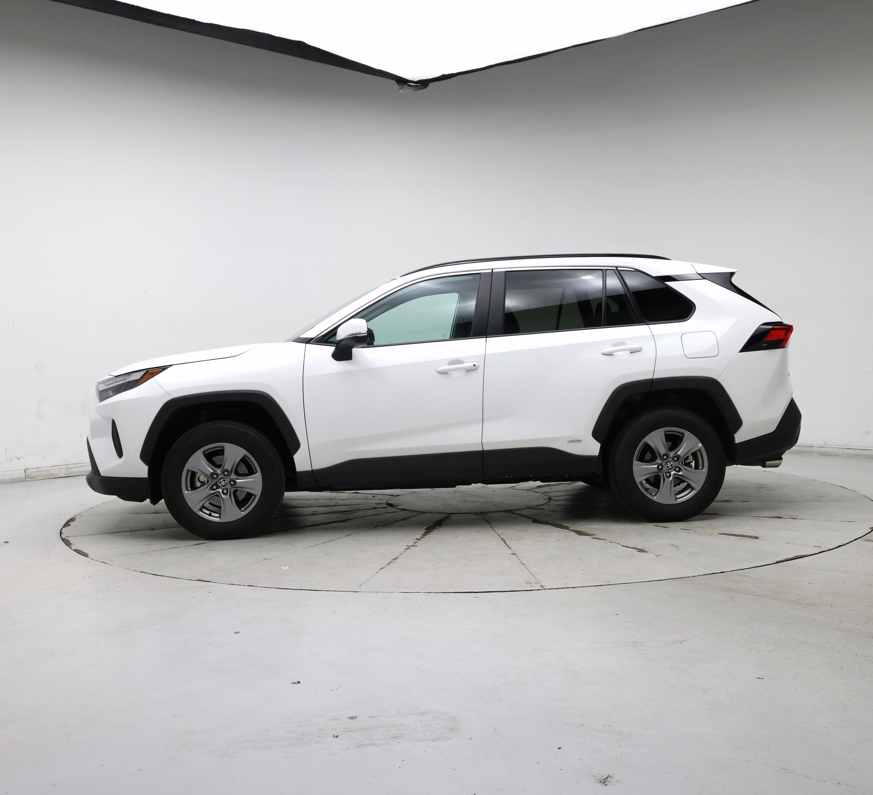 Thumbnail: 2024 Toyota RAV4 - 3