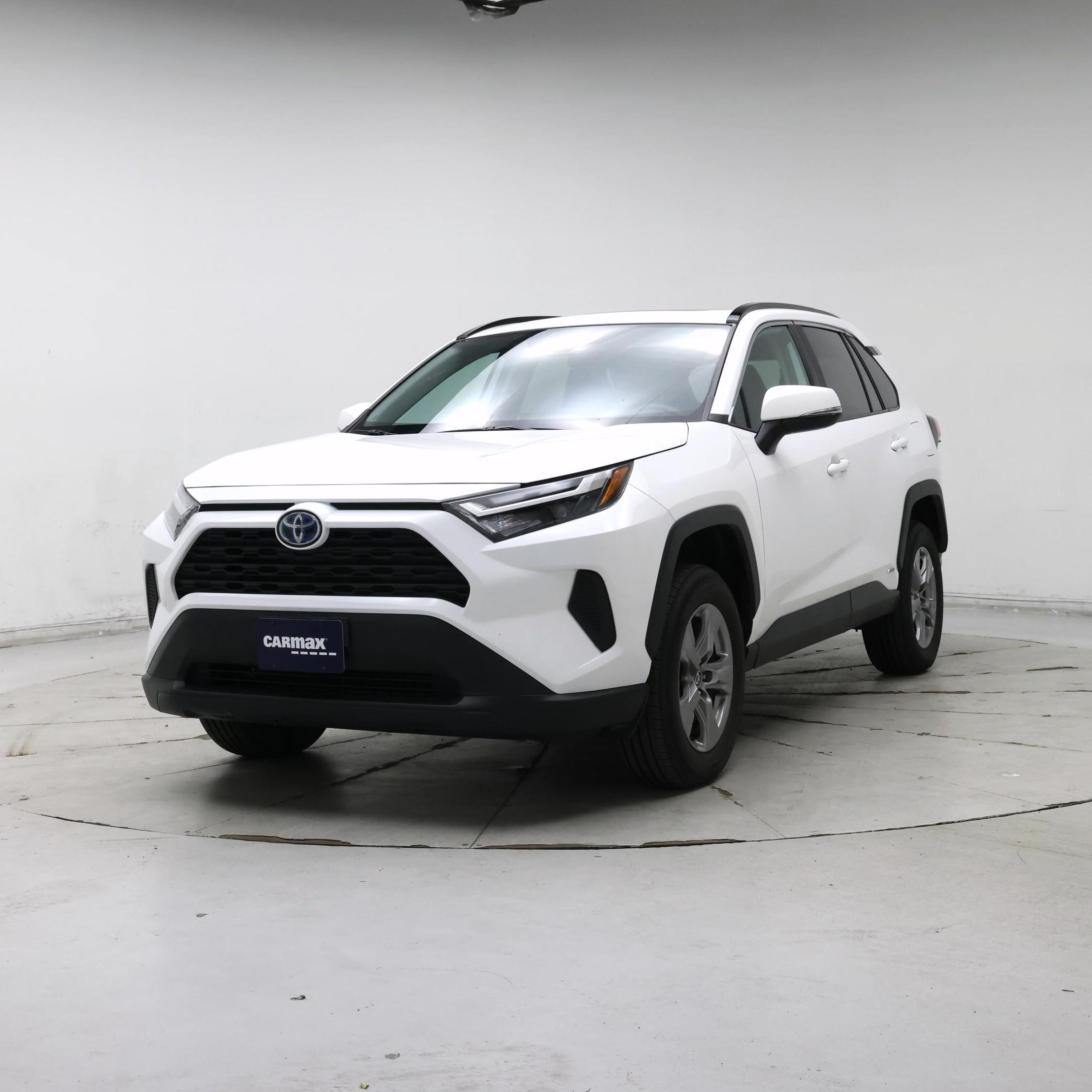 Thumbnail: 2024 Toyota RAV4 - 4