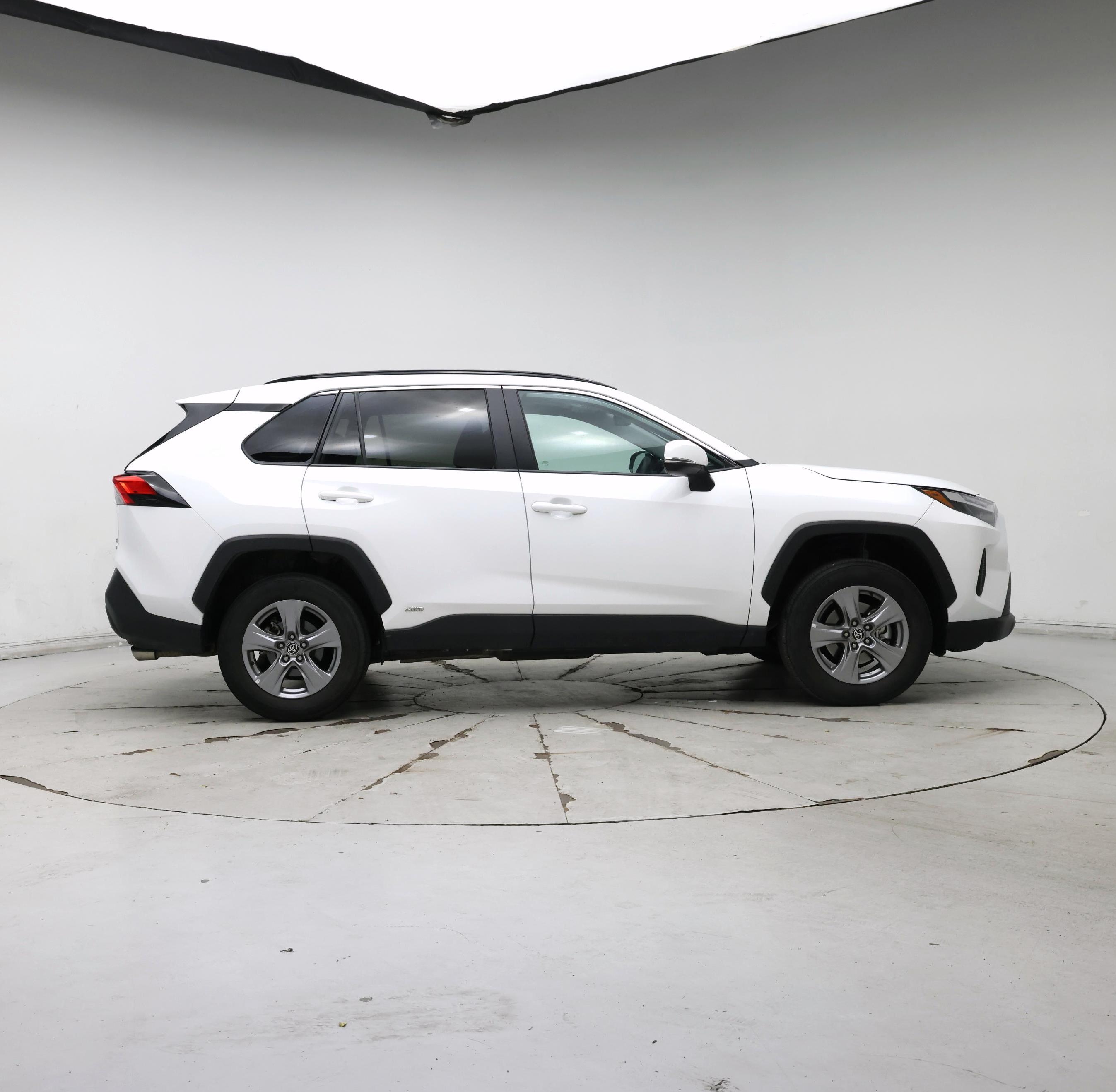 Thumbnail: 2024 Toyota RAV4 - 7