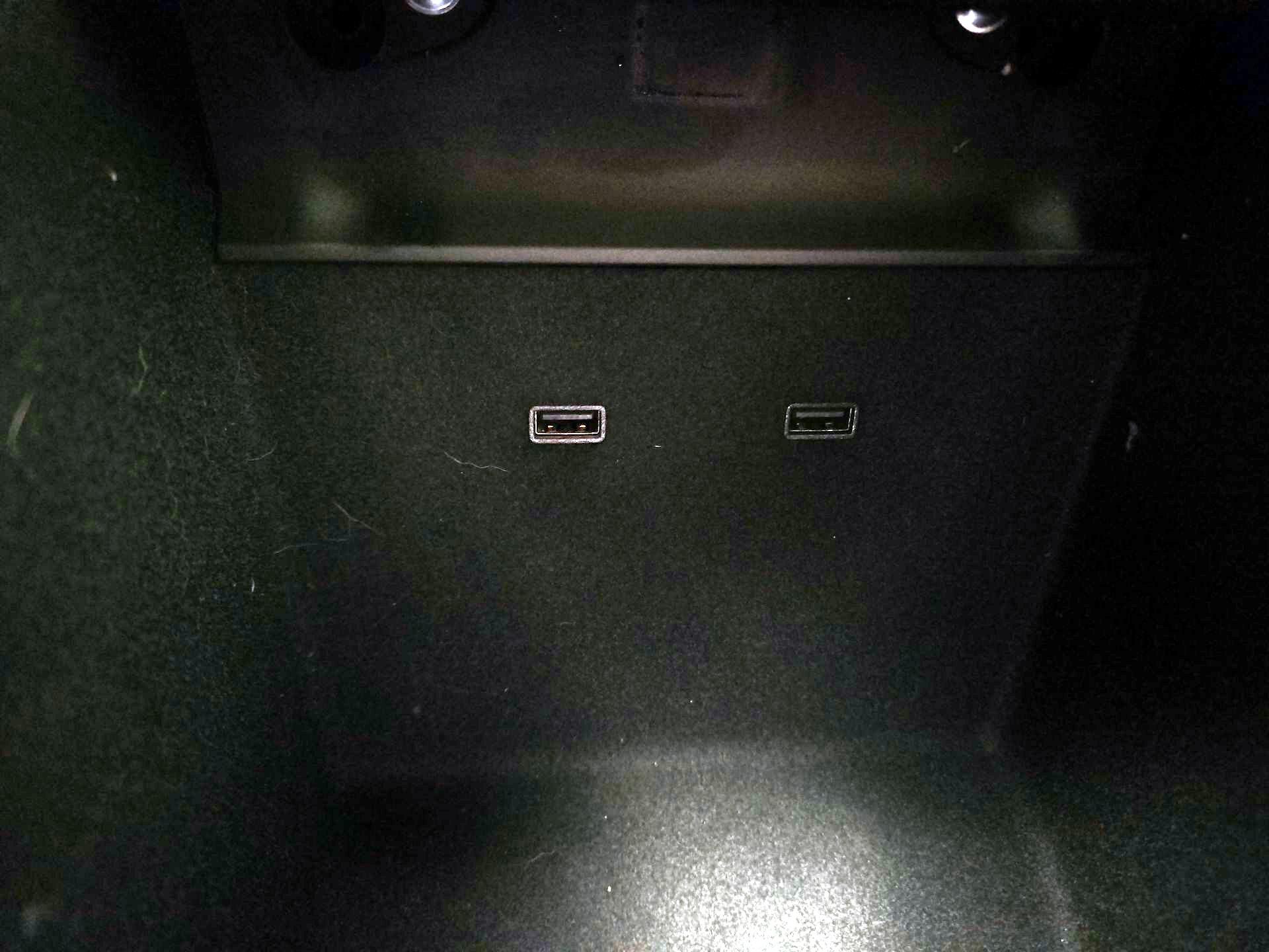 Thumbnail: 2020 Tesla Model 3 - 18