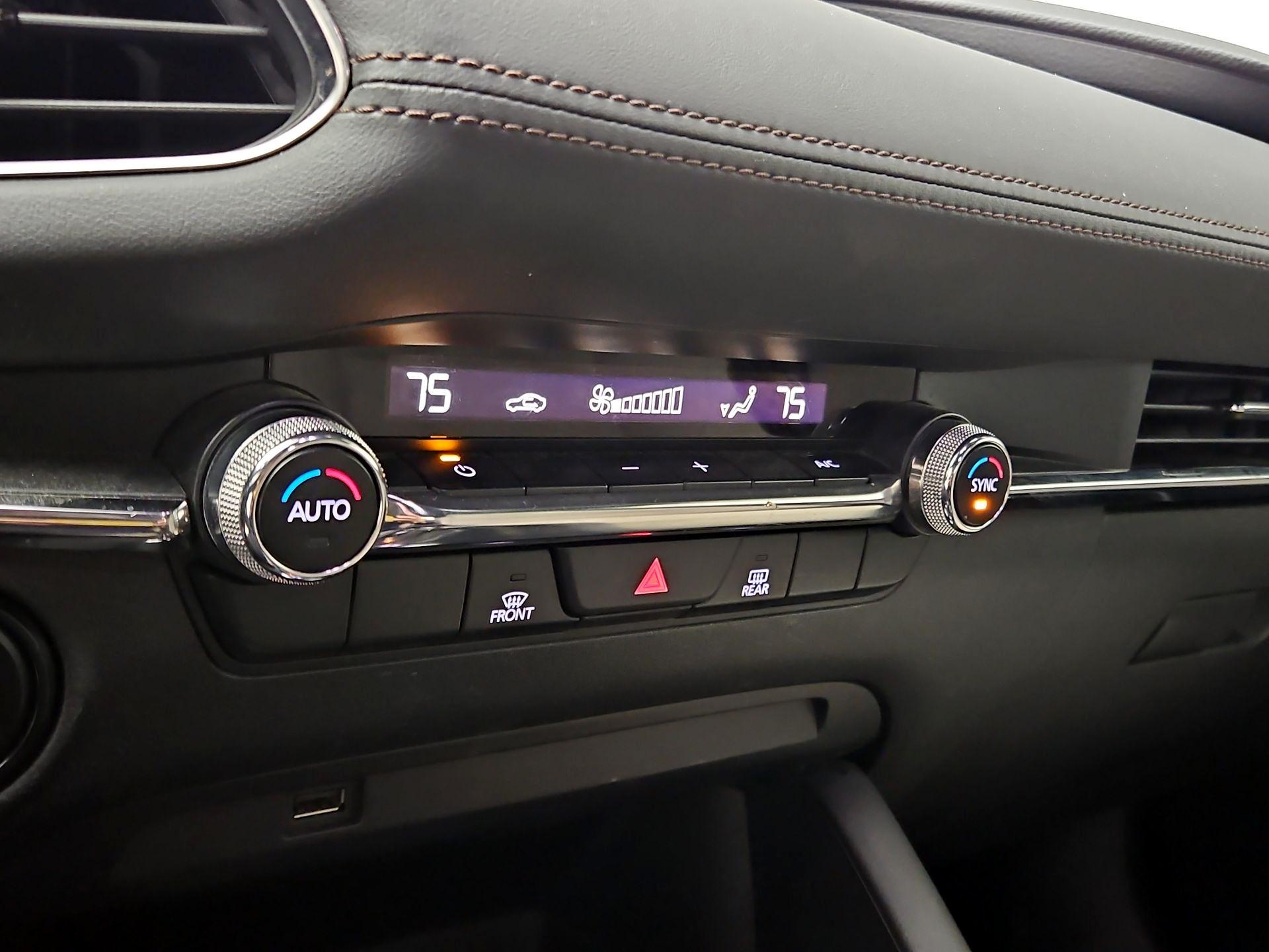 Thumbnail: 2019 Mazda Mazda3 - 17