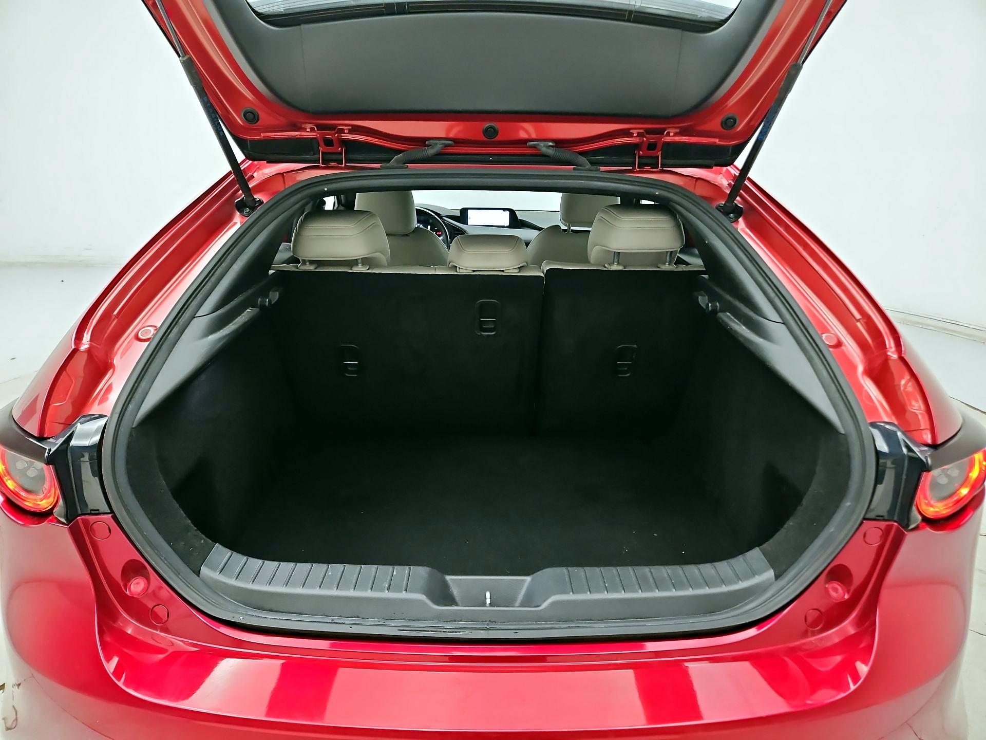 Thumbnail: 2019 Mazda Mazda3 - 20
