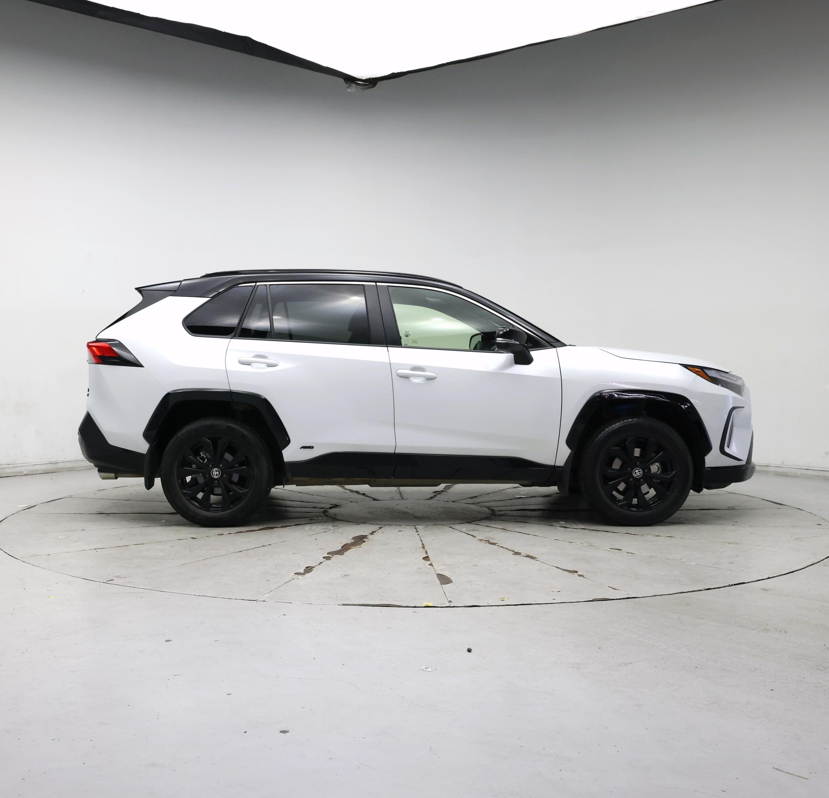 Thumbnail: 2024 Toyota RAV4 - 7