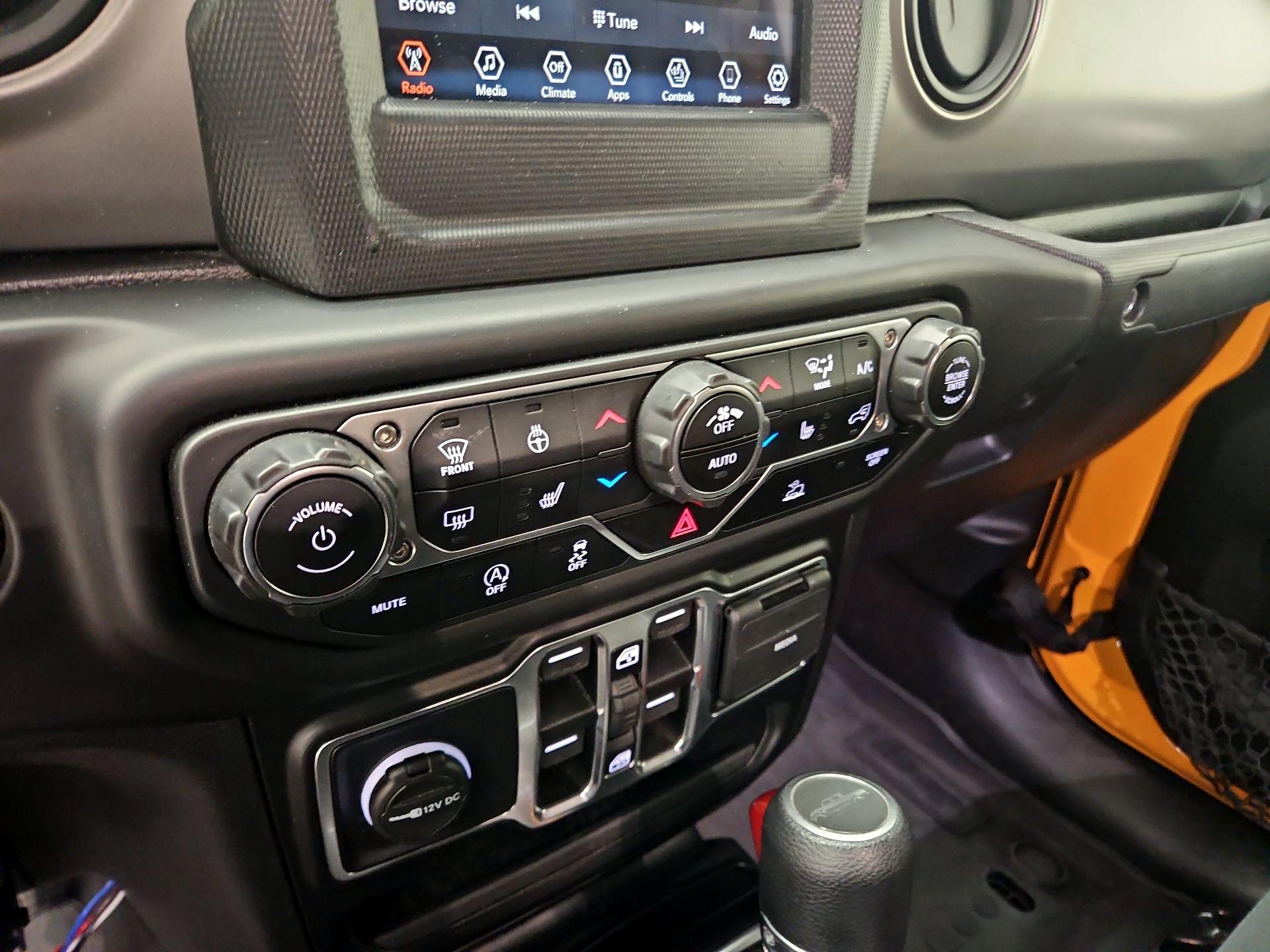 Thumbnail: 2021 Jeep Gladiator - 16