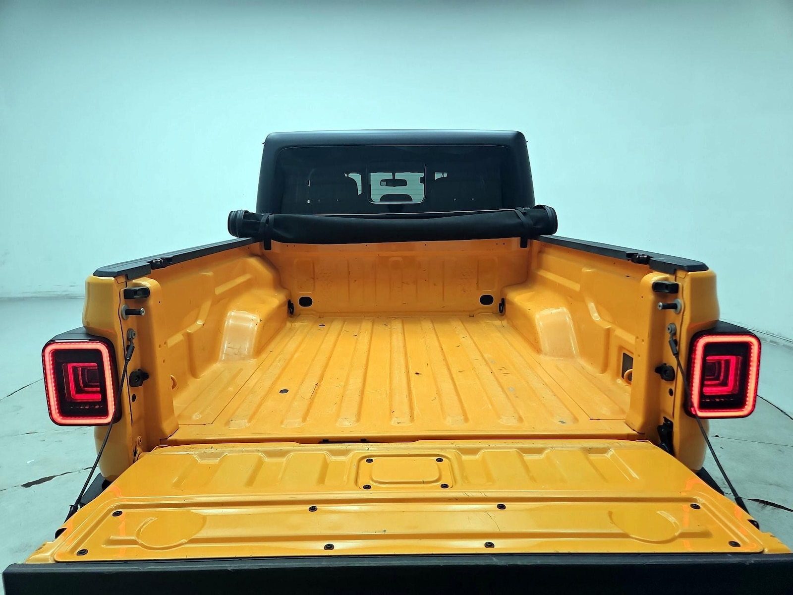 2021 Jeep Gladiator Sport S - Photo 21