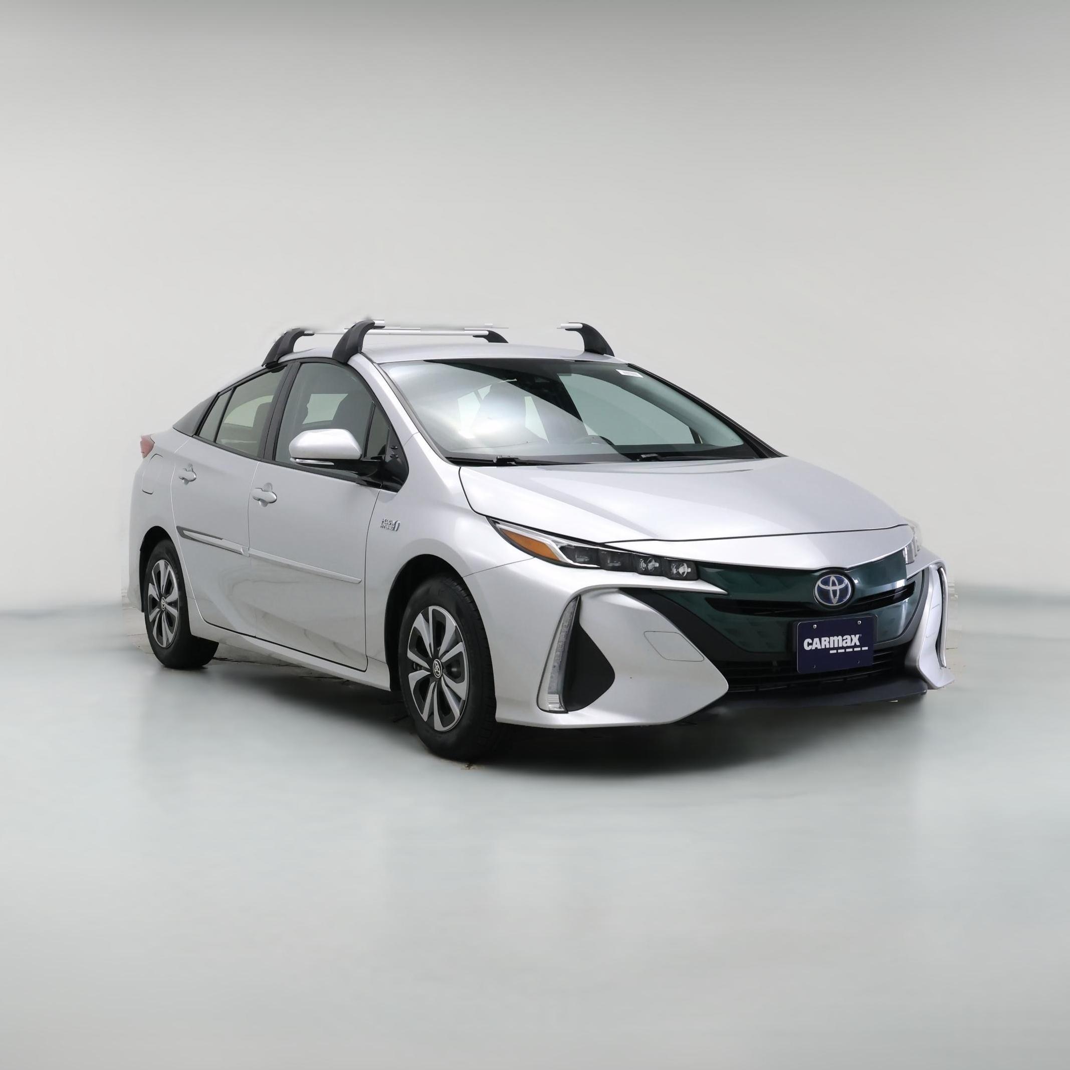 Thumbnail: 2017 Toyota Prius Prime - 1