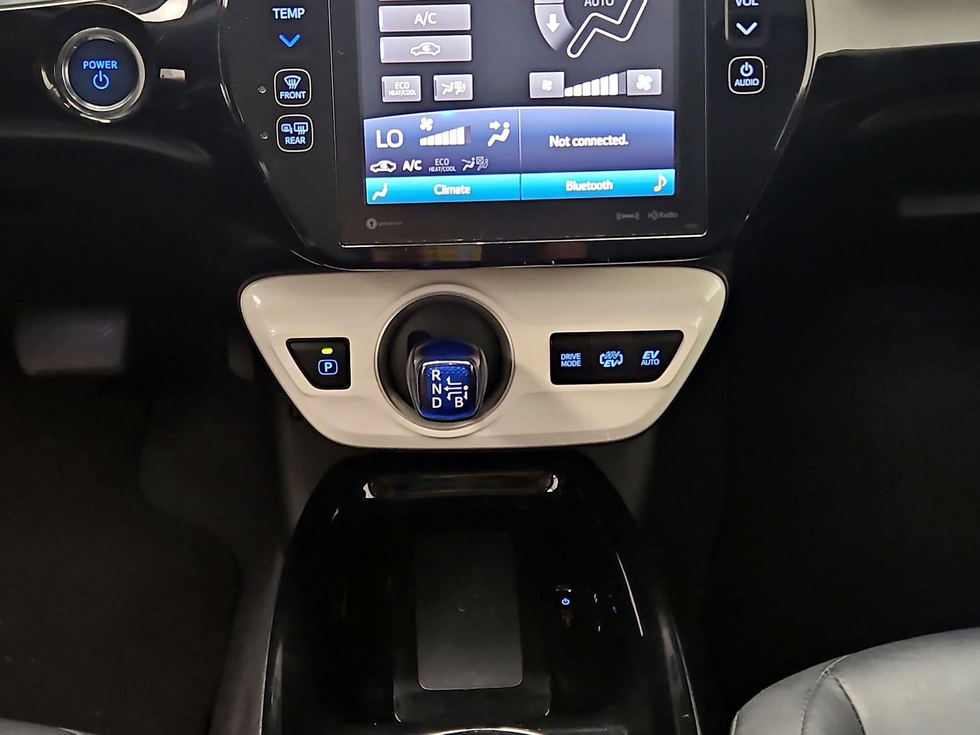 Thumbnail: 2017 Toyota Prius Prime - 18