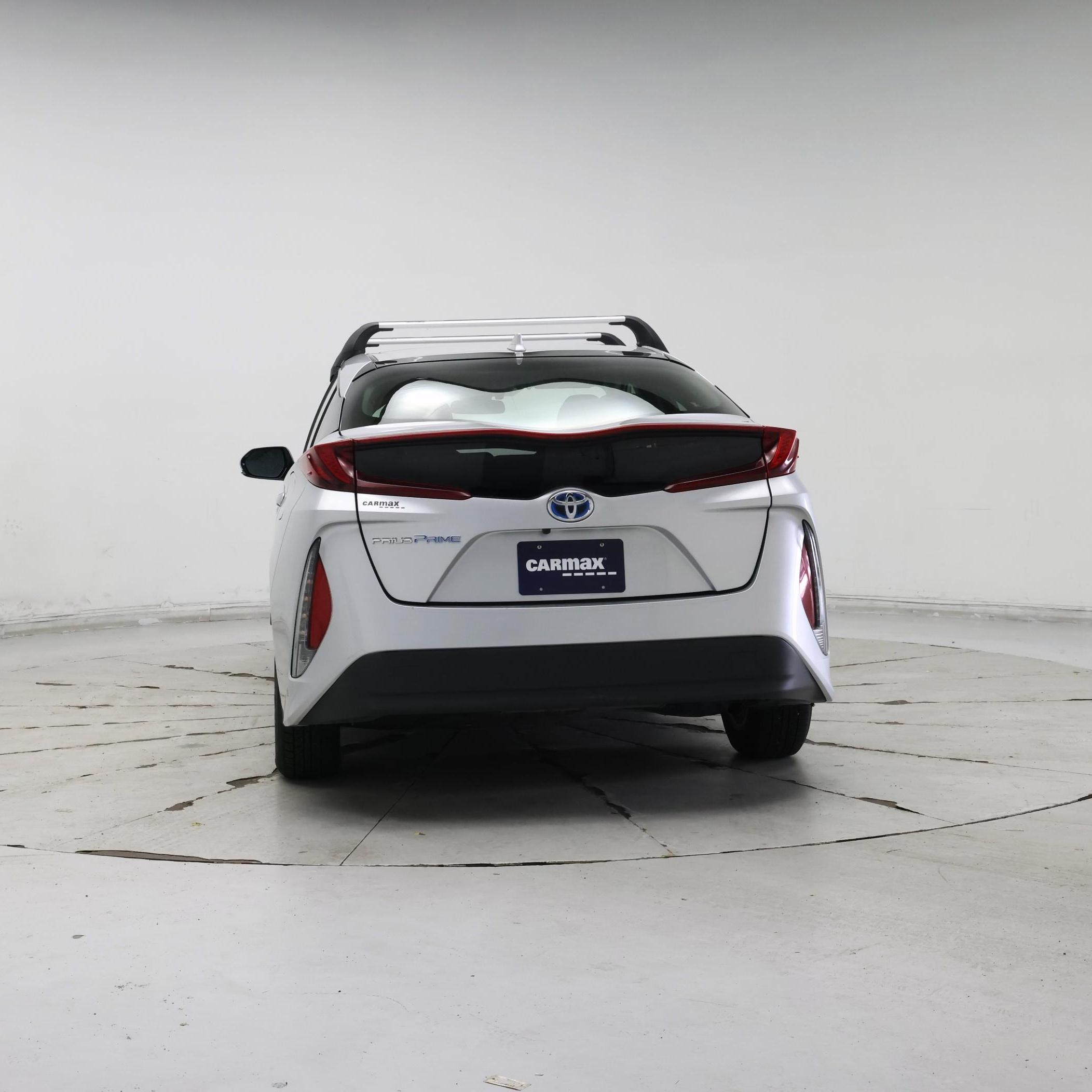 Thumbnail: 2017 Toyota Prius Prime - 6