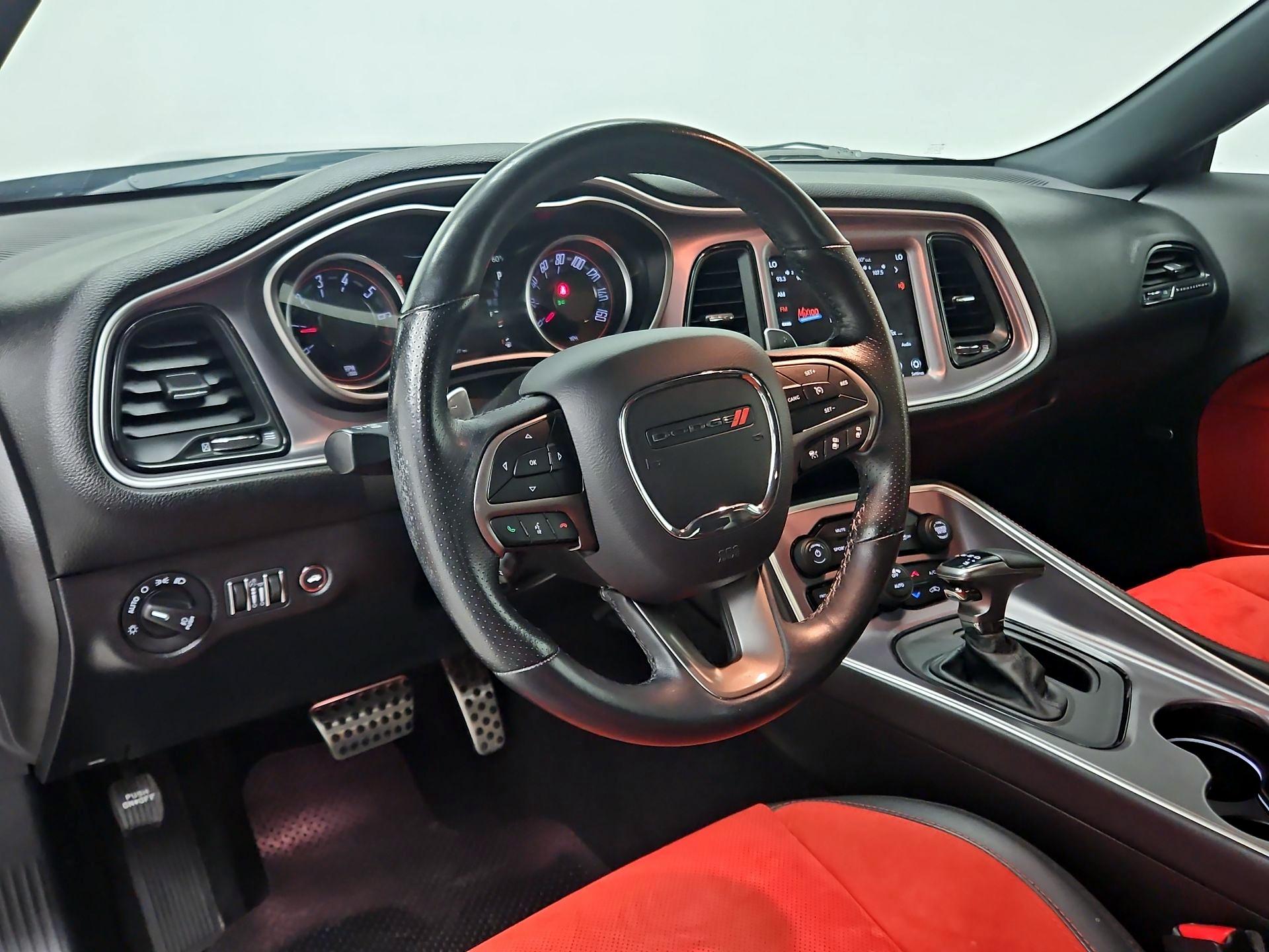 Thumbnail: 2019 Dodge Challenger - 9