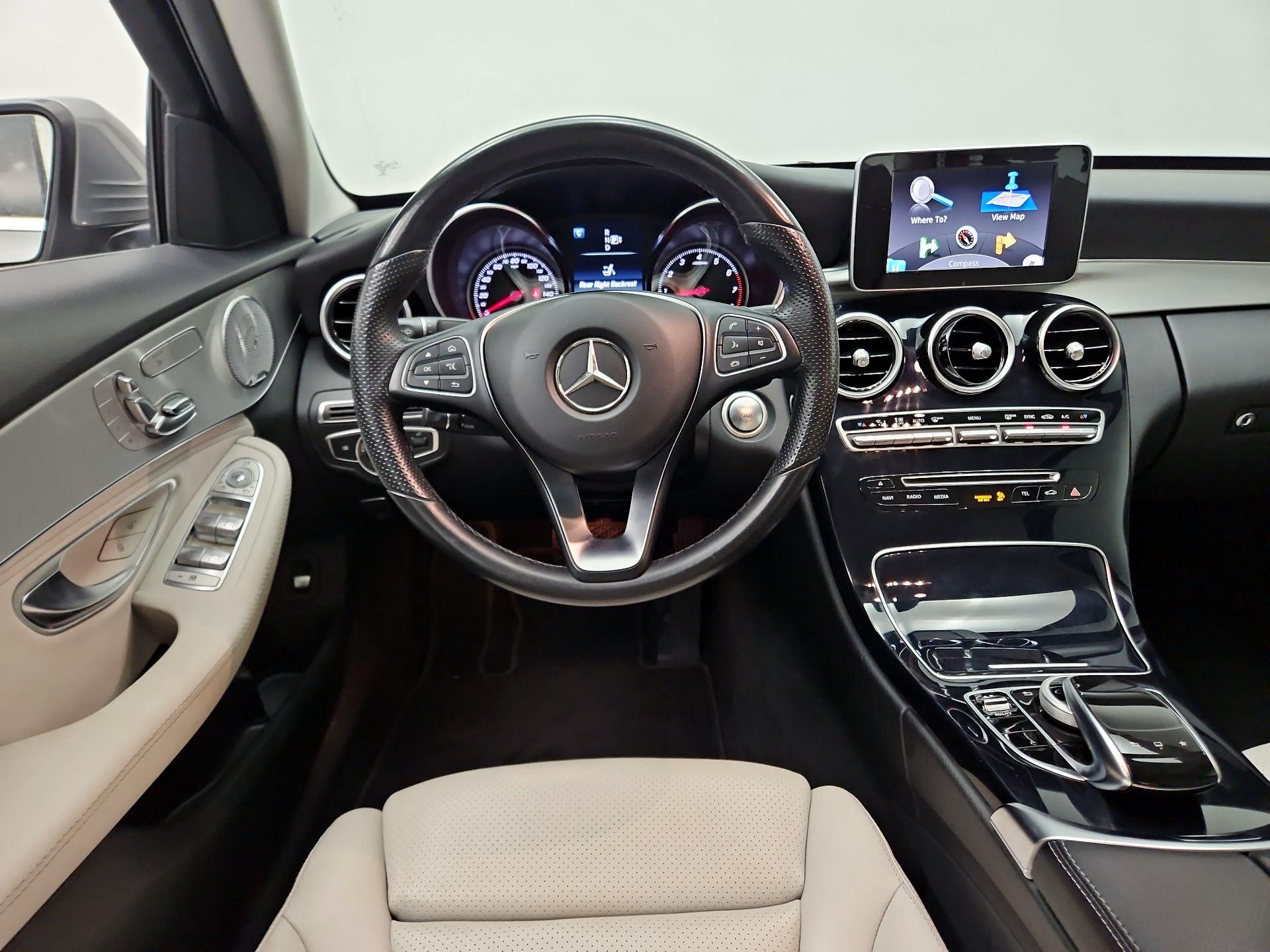 Thumbnail: 2015 Mercedes-Benz C-Class - 10