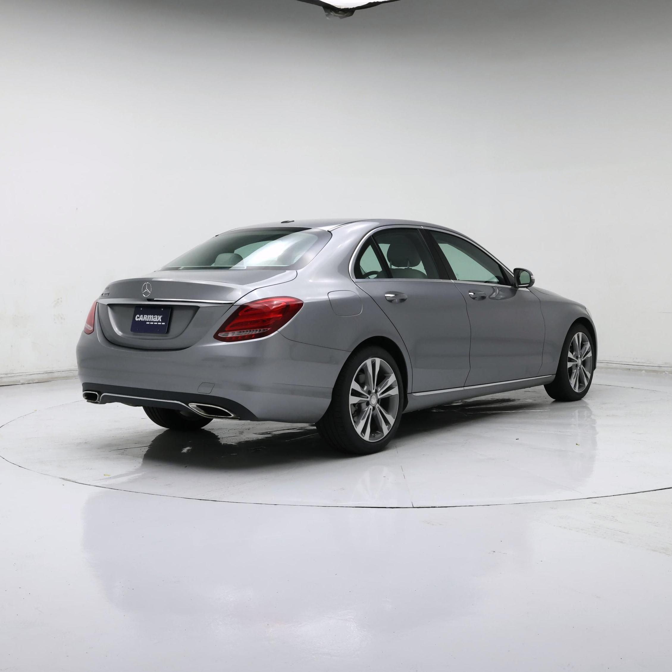 Thumbnail: 2015 Mercedes-Benz C-Class - 8