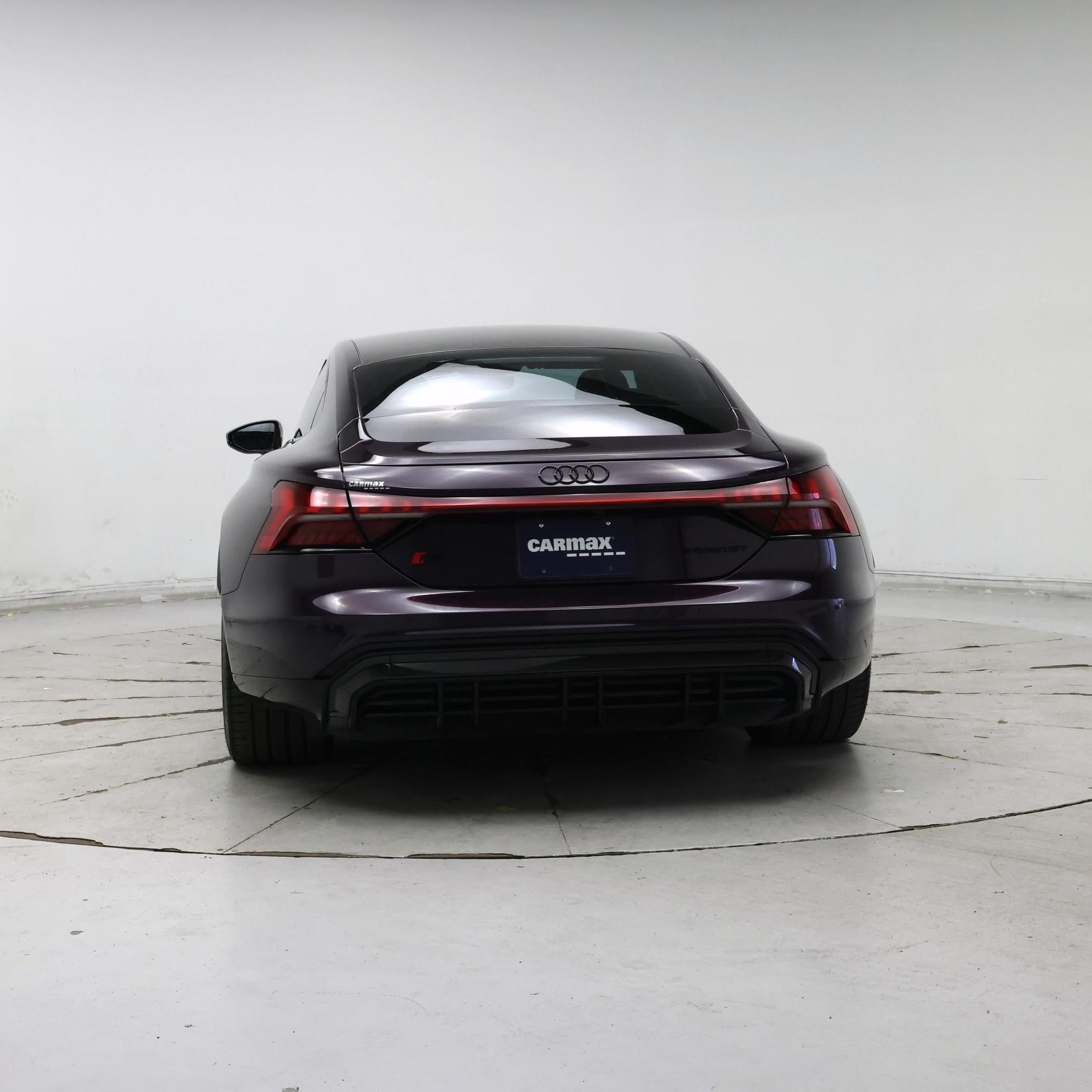 Thumbnail: 2022 Audi RS e-tron GT - 6