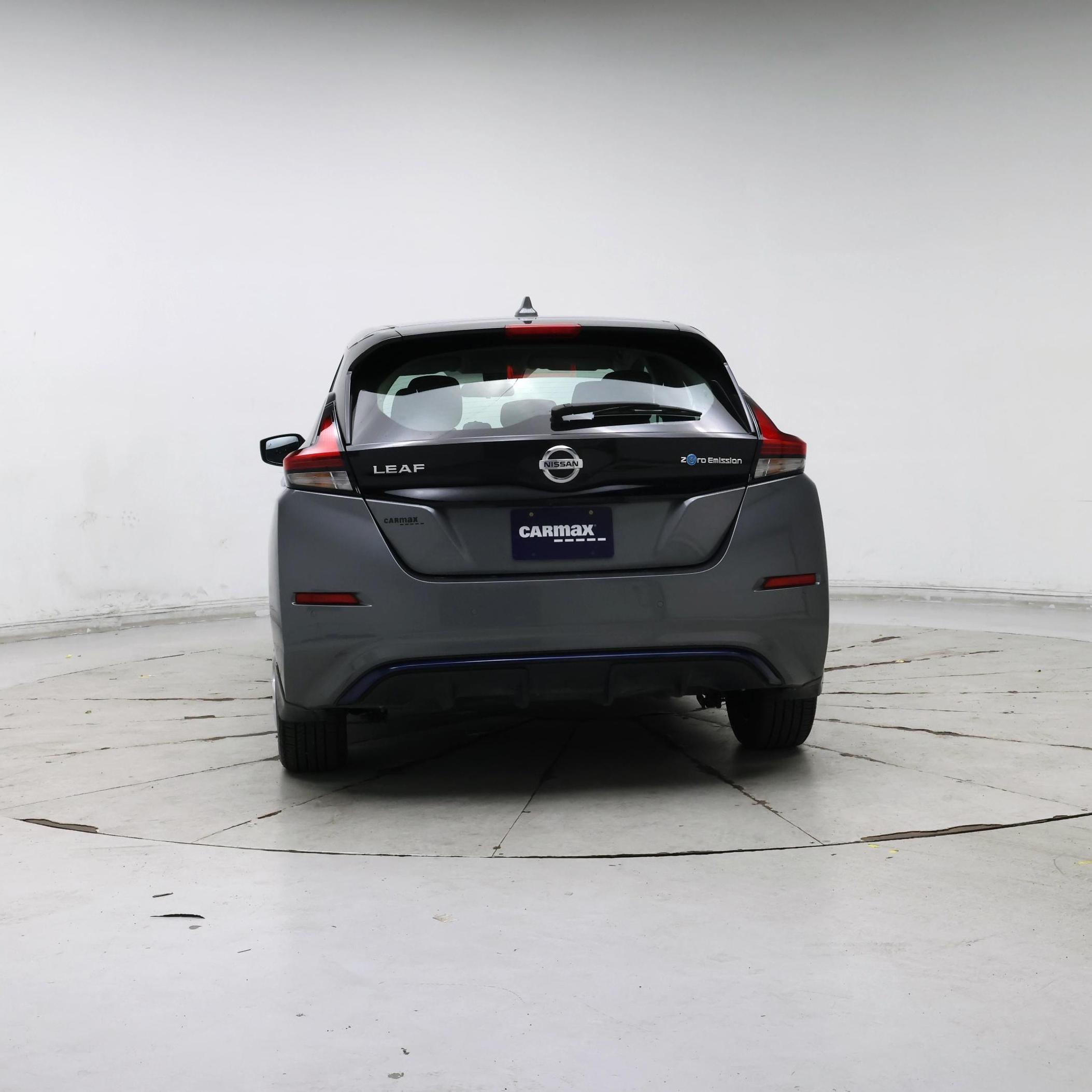 Thumbnail: 2022 Nissan Leaf - 6