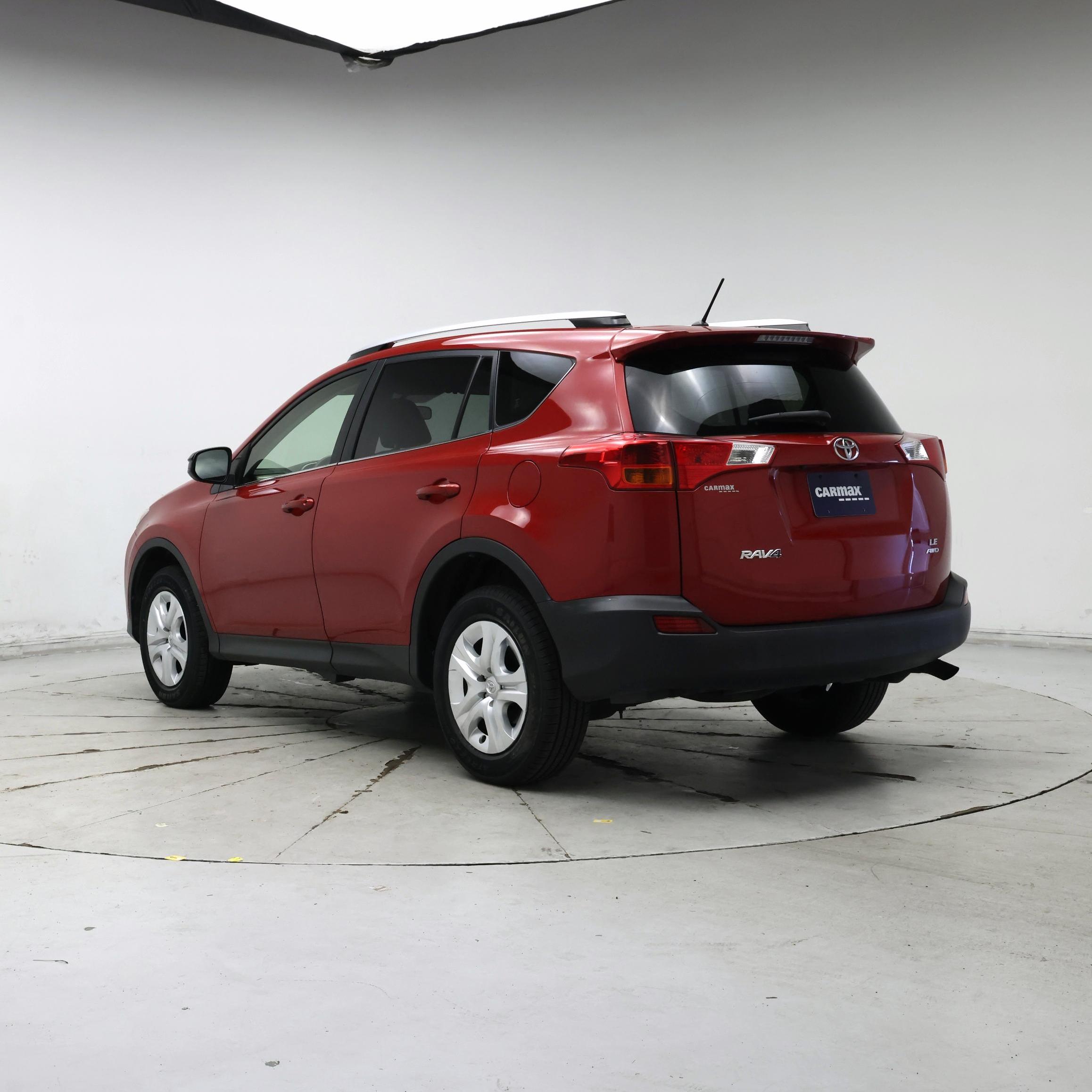 Thumbnail: 2015 Toyota RAV4 - 2