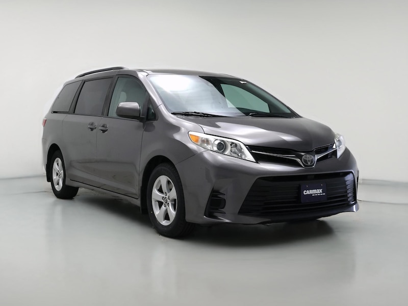 2018 Toyota Sienna LE -
                  Denver, CO