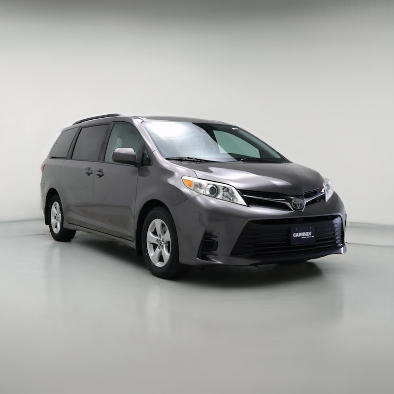 2018 Toyota Sienna LE