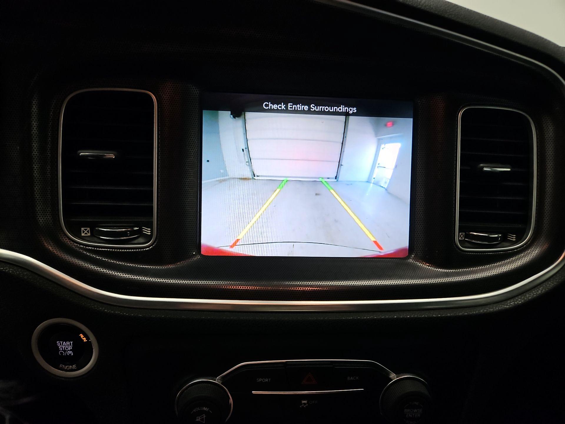 Thumbnail: 2016 Dodge Charger - 15