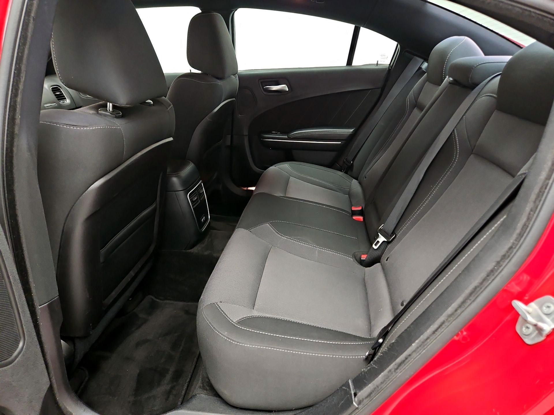 Thumbnail: 2016 Dodge Charger - 20