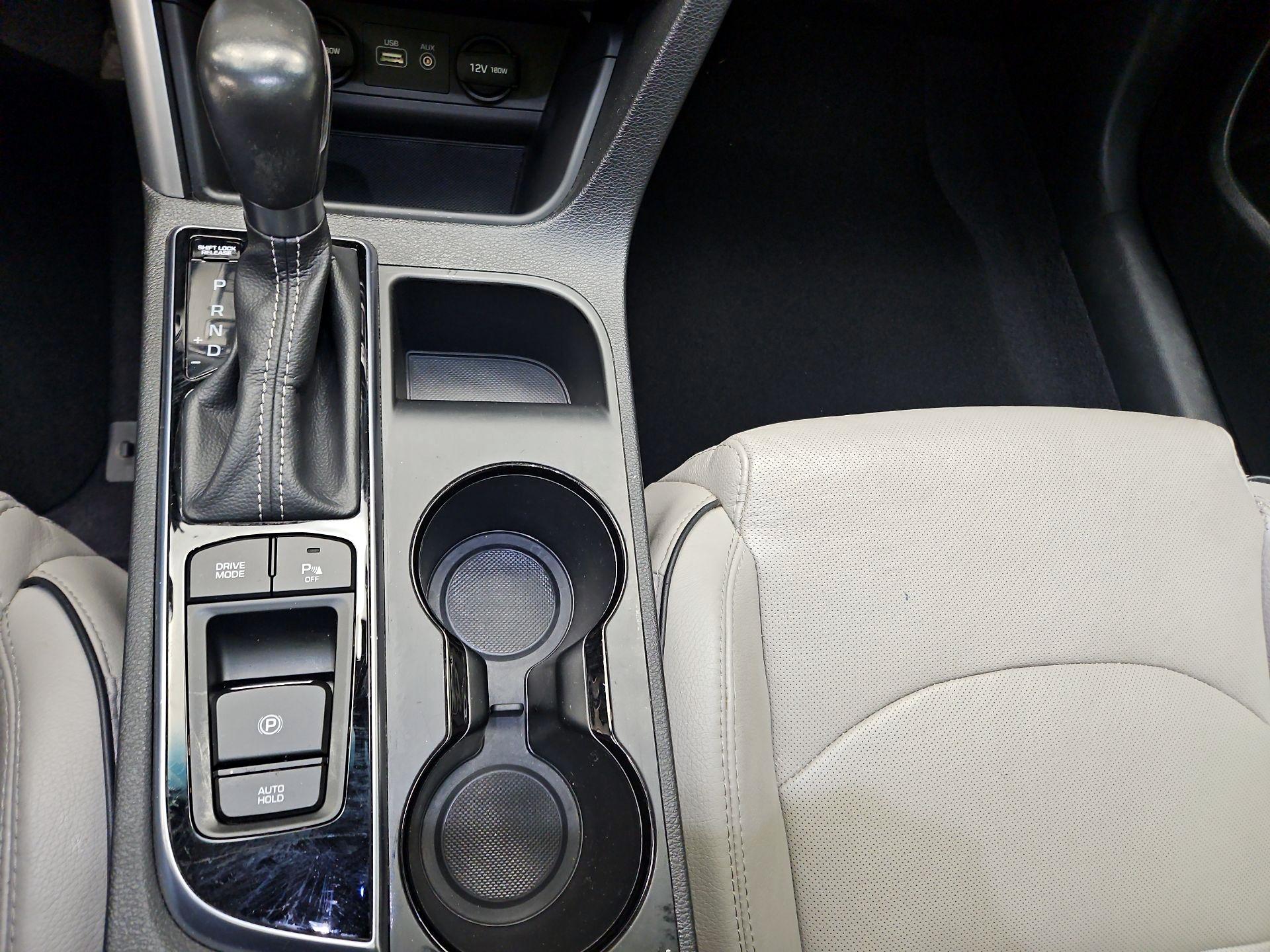 Thumbnail: 2015 Hyundai Sonata - 18