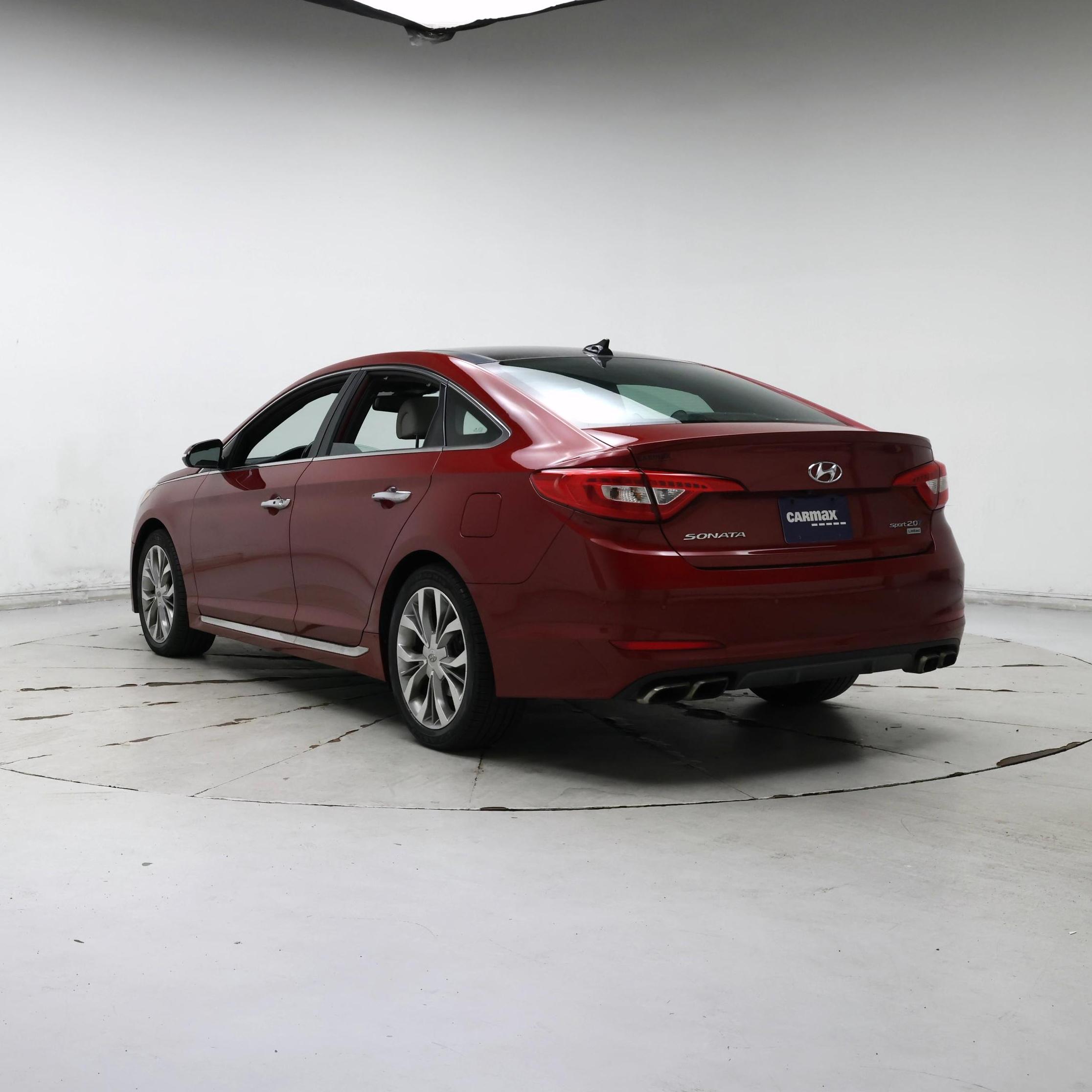 Thumbnail: 2015 Hyundai Sonata - 2