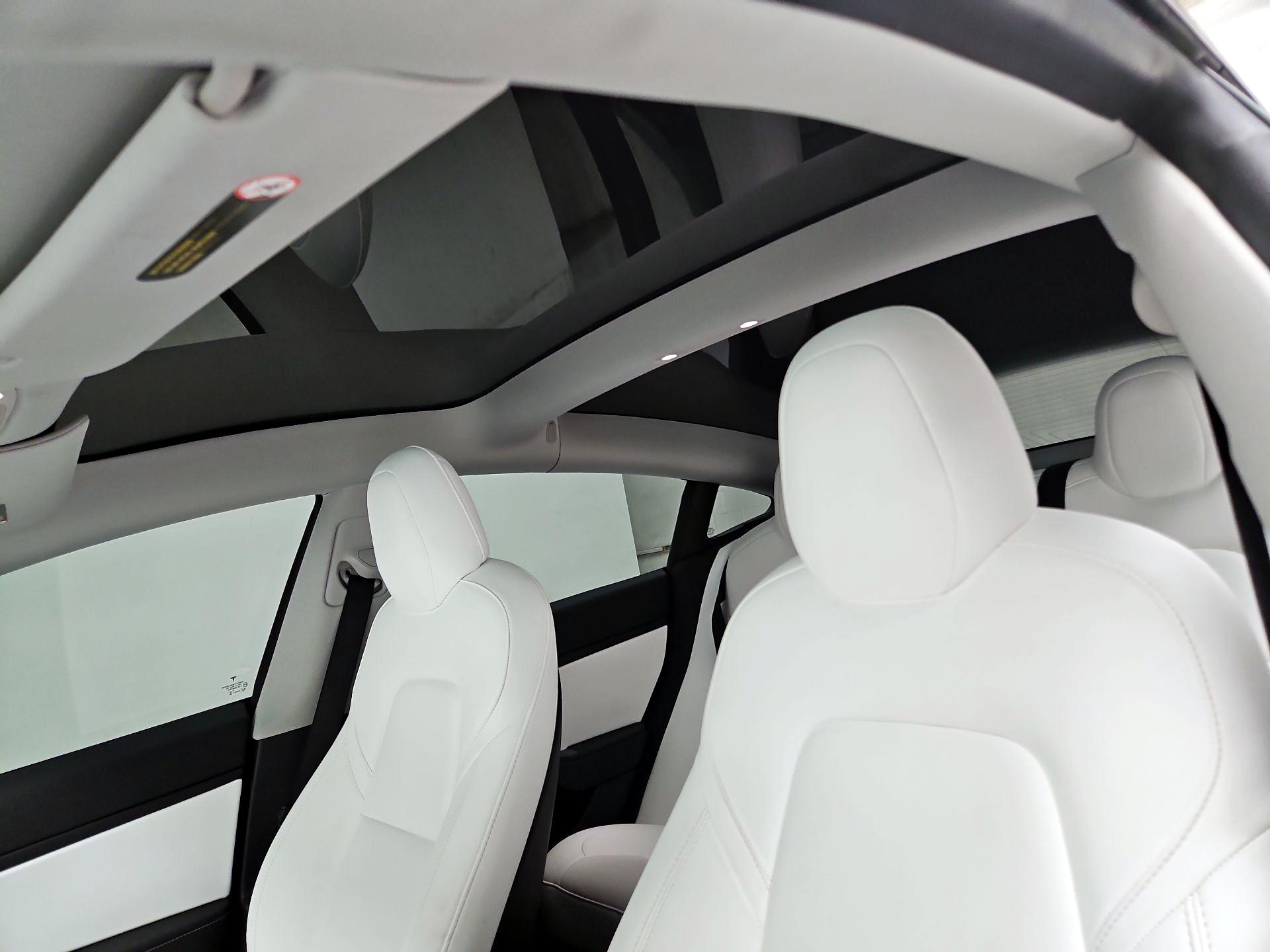 Thumbnail: 2020 Tesla Model 3 - 18