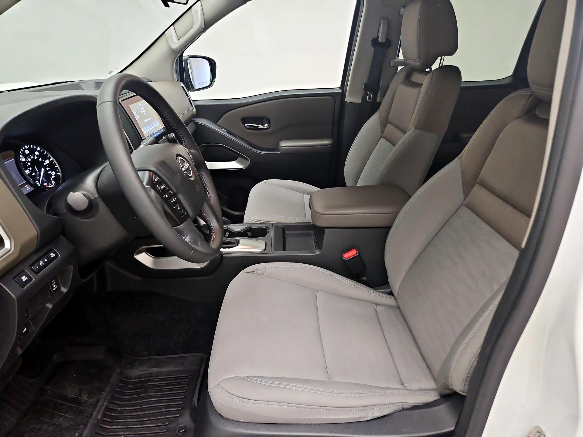 Thumbnail: 2022 Nissan Frontier - 11