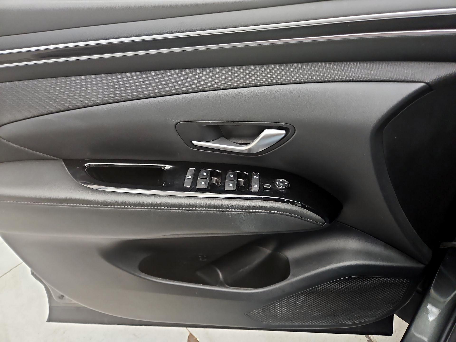 Thumbnail: 2022 Hyundai Tucson - 12