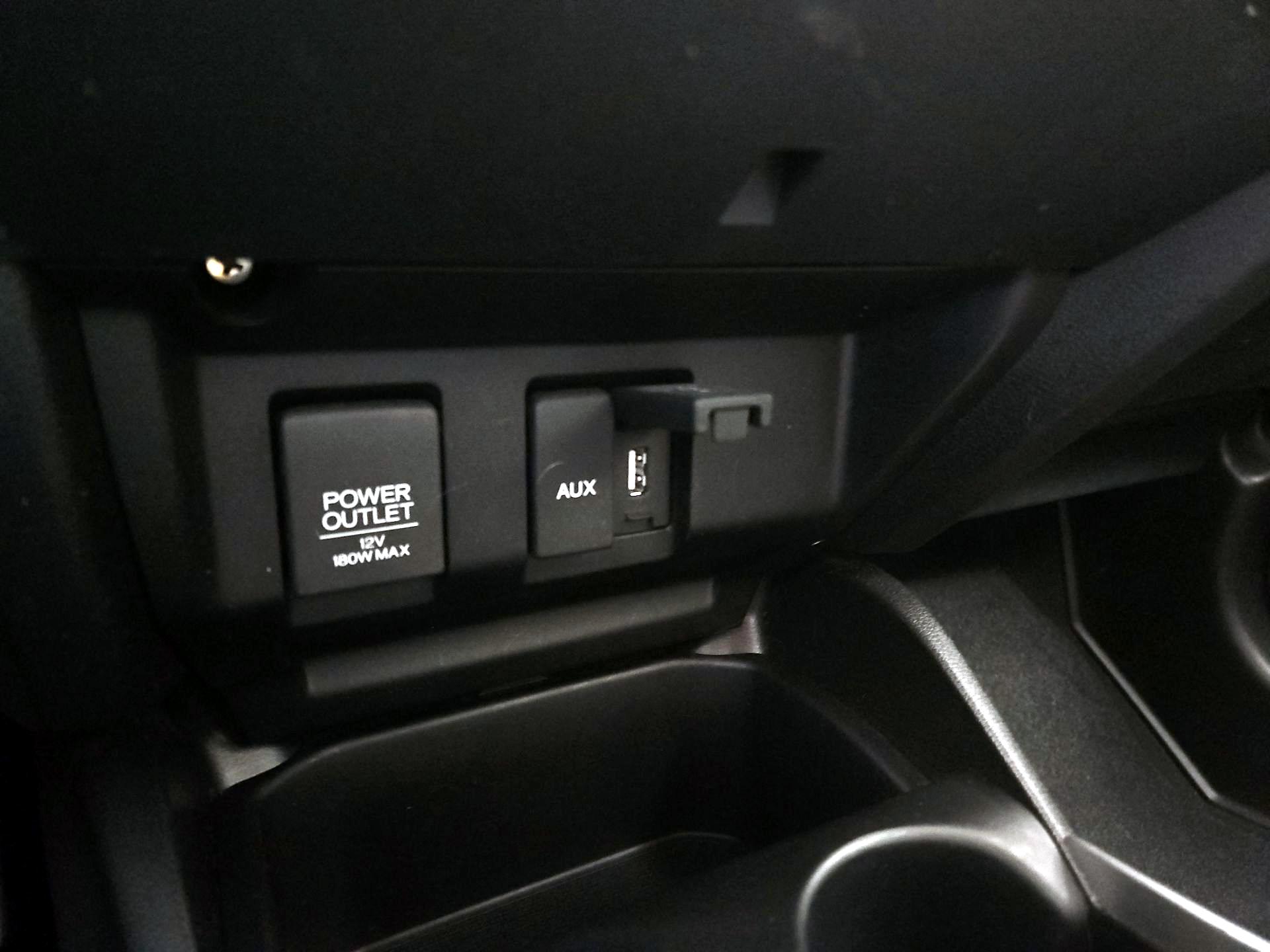 Thumbnail: 2016 Honda Fit - 18
