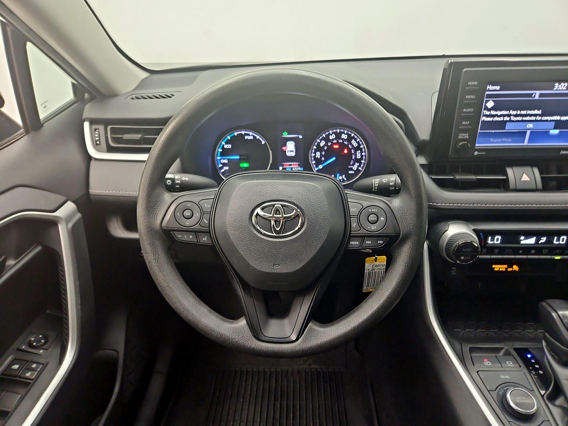 Thumbnail: 2022 Toyota RAV4 - 10