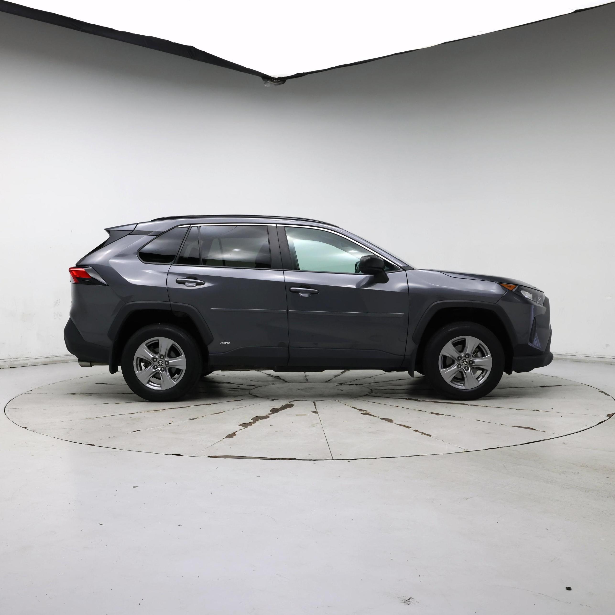 Thumbnail: 2022 Toyota RAV4 - 7