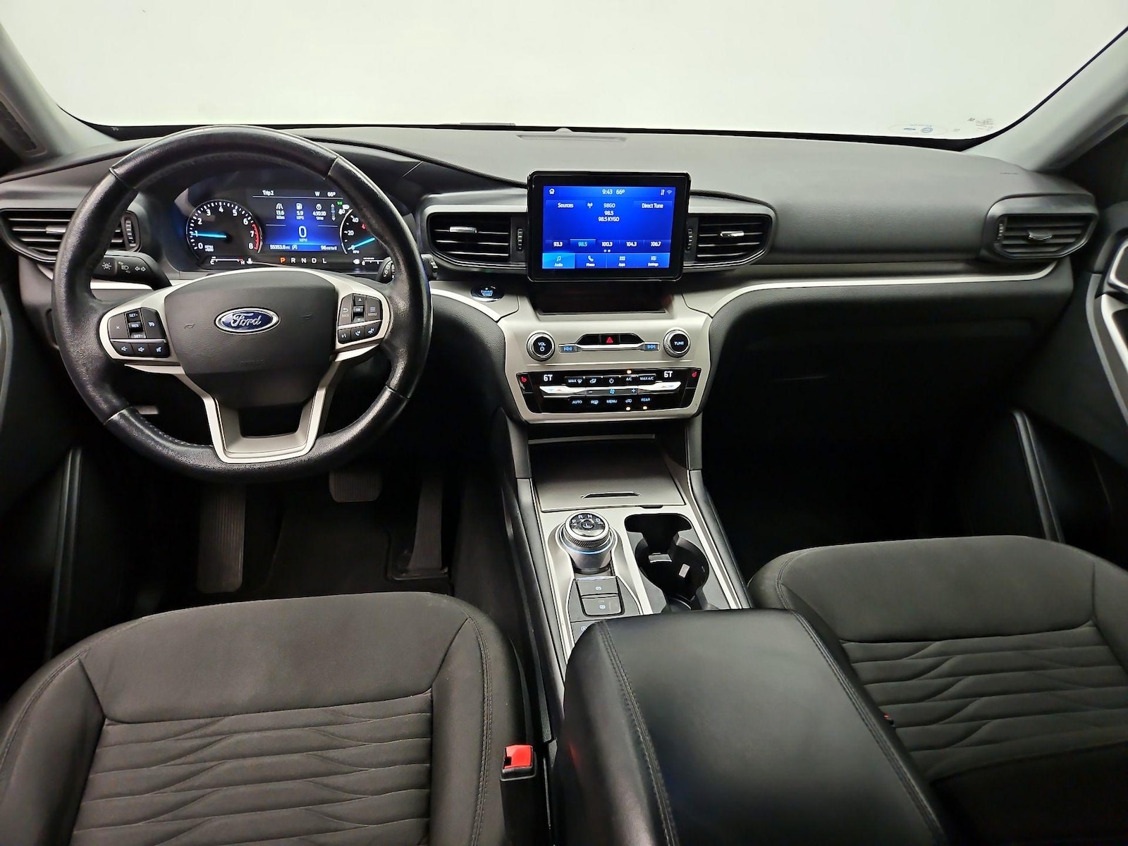 2021 Ford Explorer XLT - Photo 10