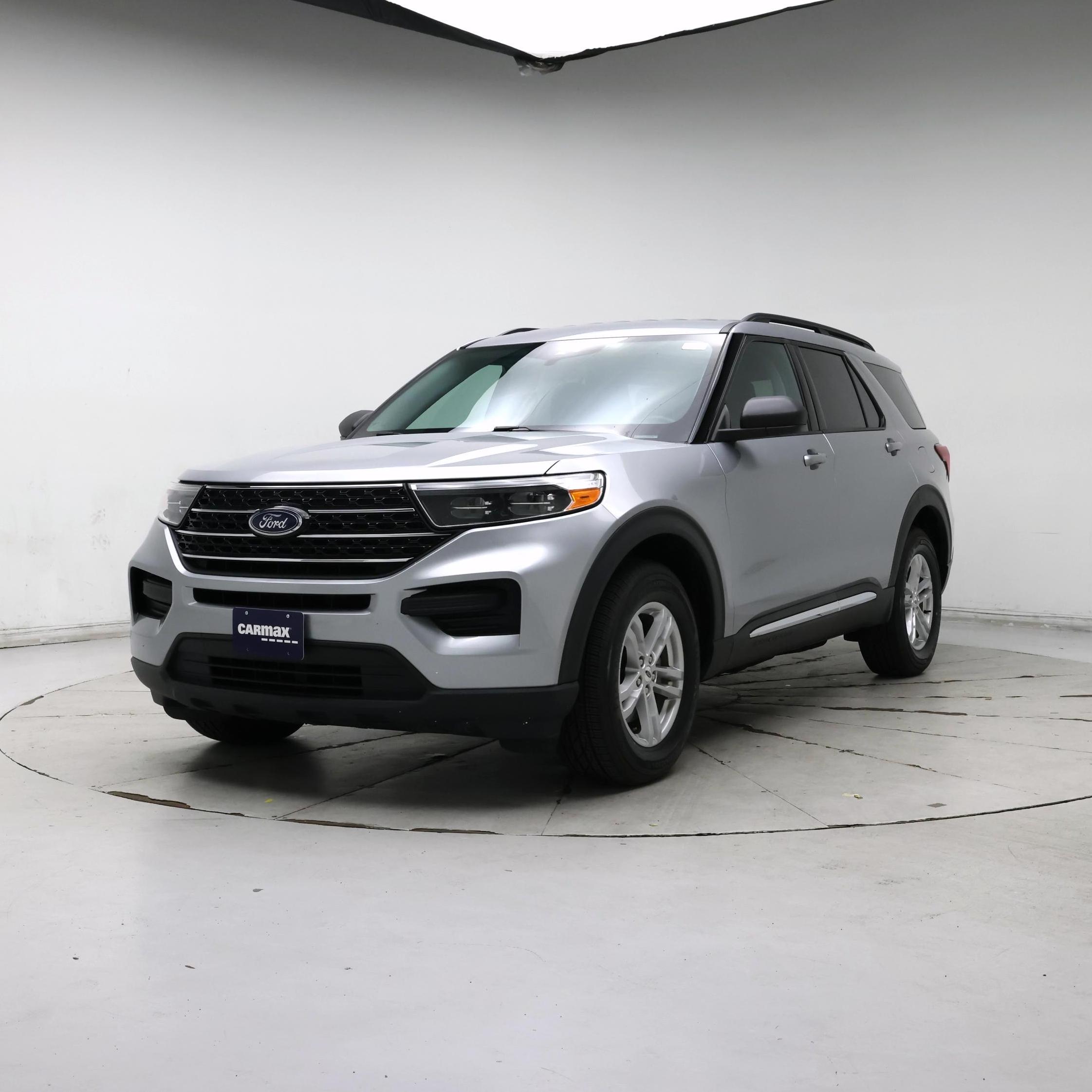 Thumbnail: 2021 Ford Explorer - 4