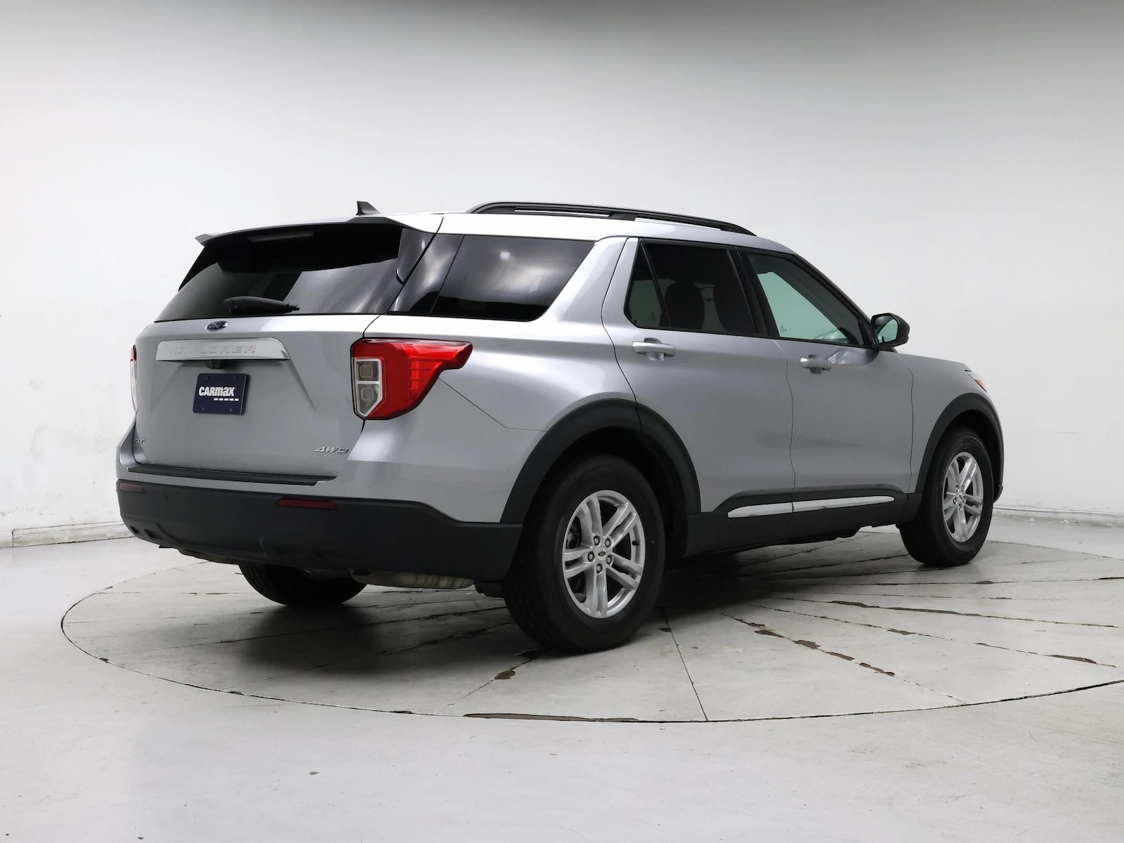 2021 Ford Explorer XLT - Photo 9