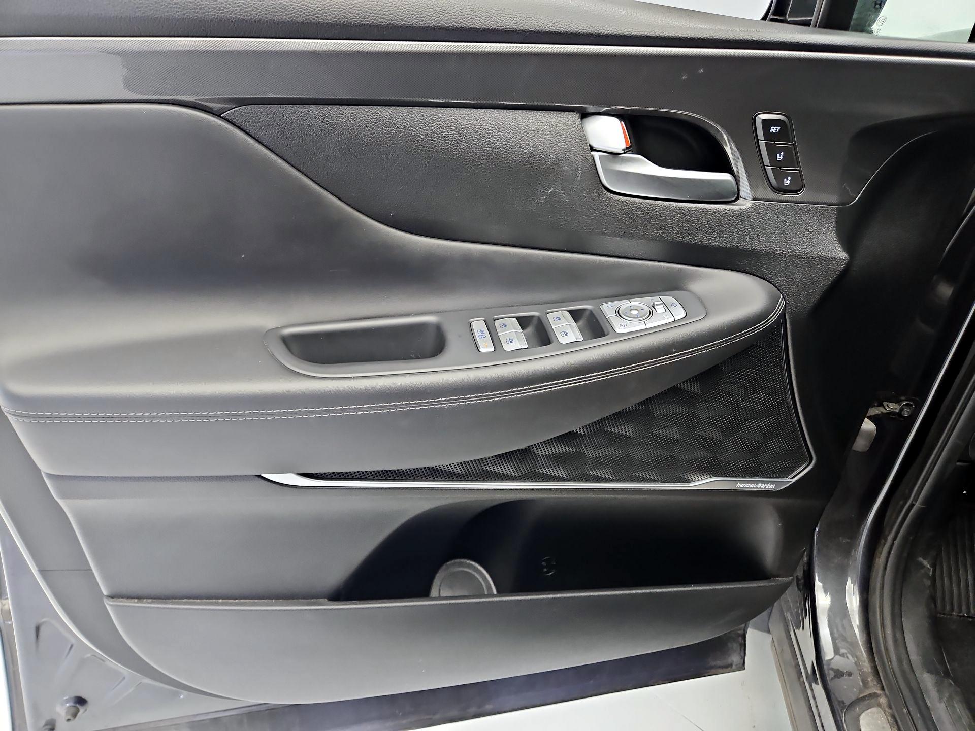 Thumbnail: 2022 Hyundai Santa Fe - 12