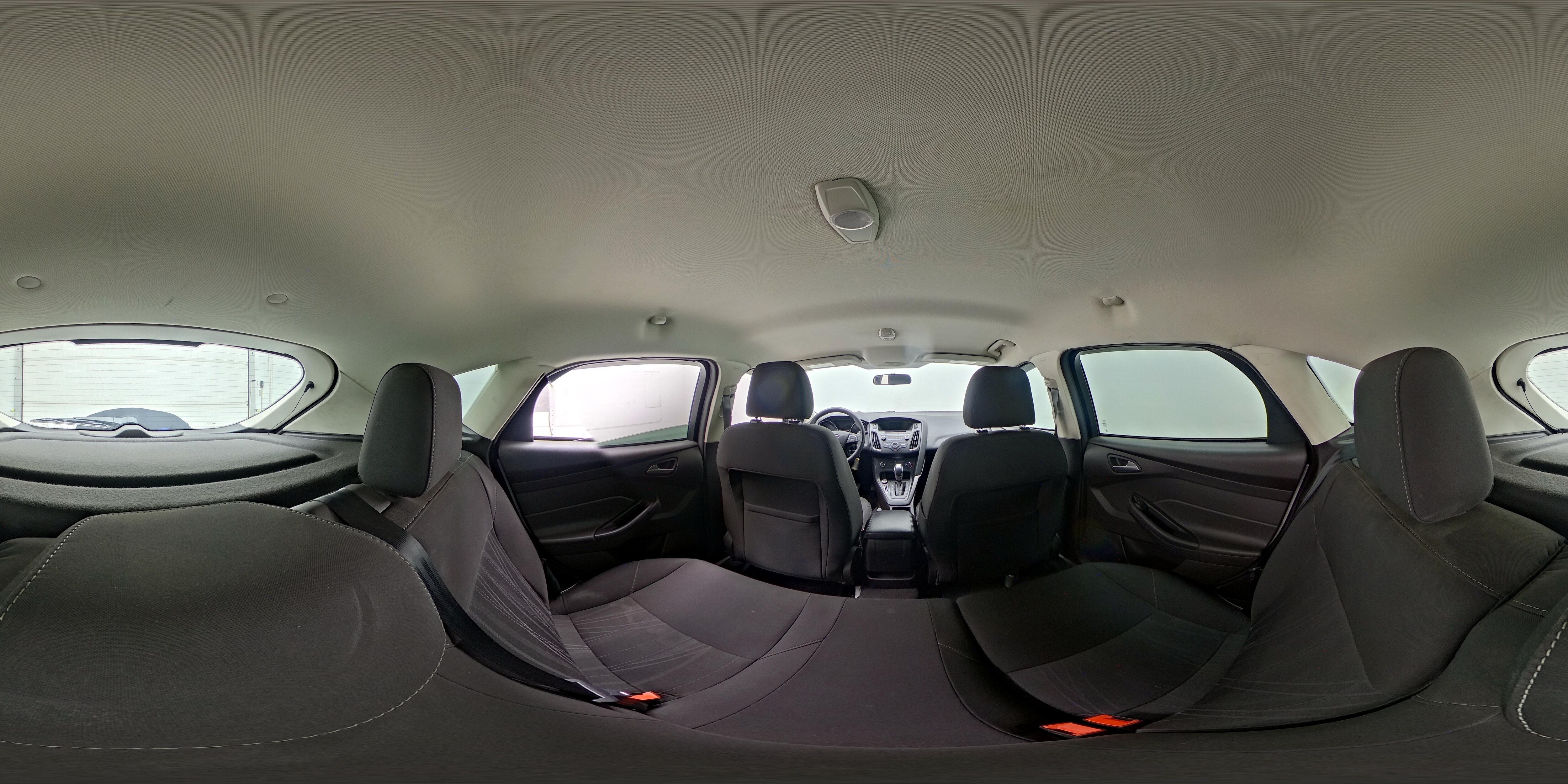 2016 Ford Focus SE - Photo 26