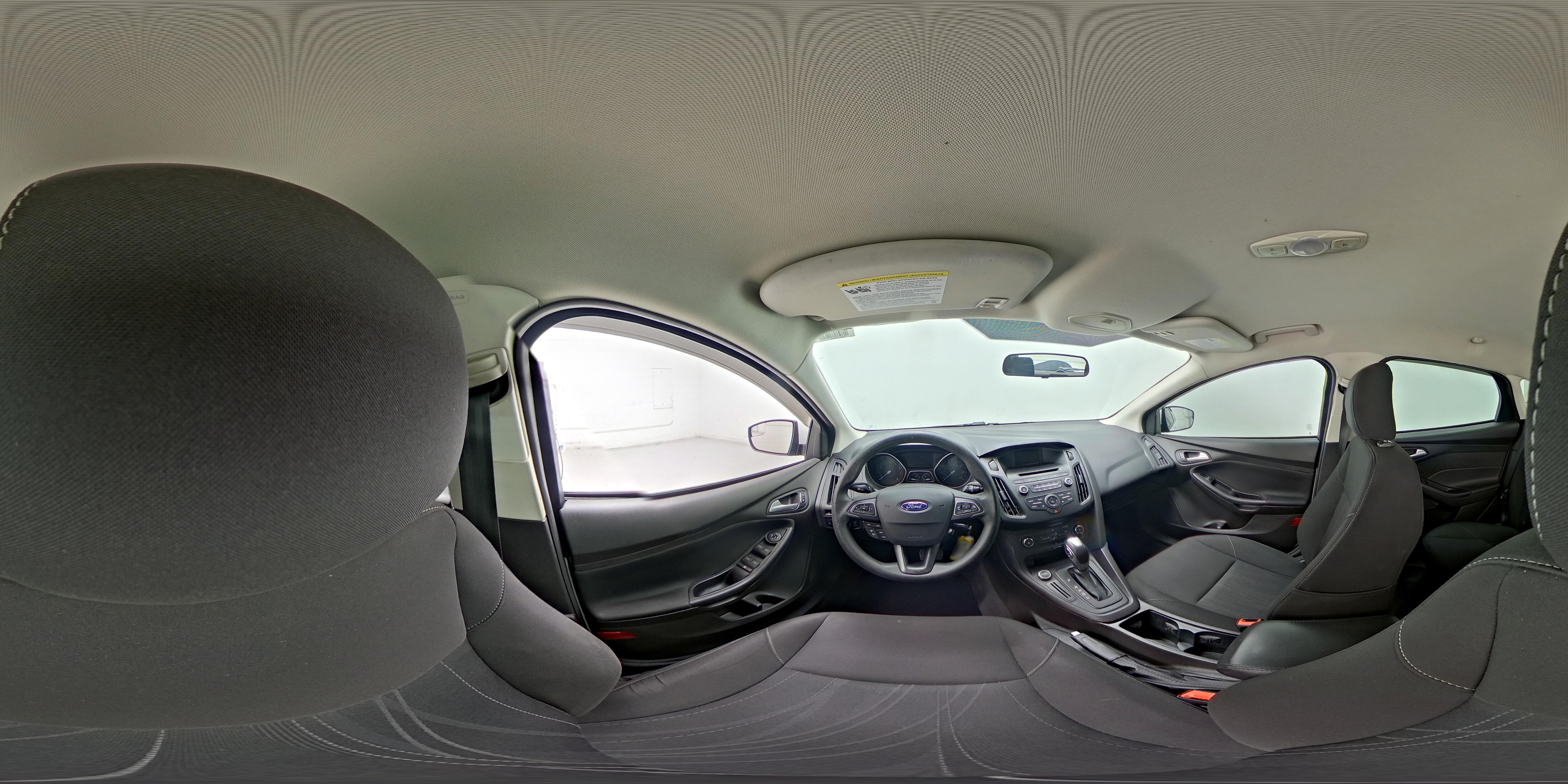 2016 Ford Focus SE - Photo 27
