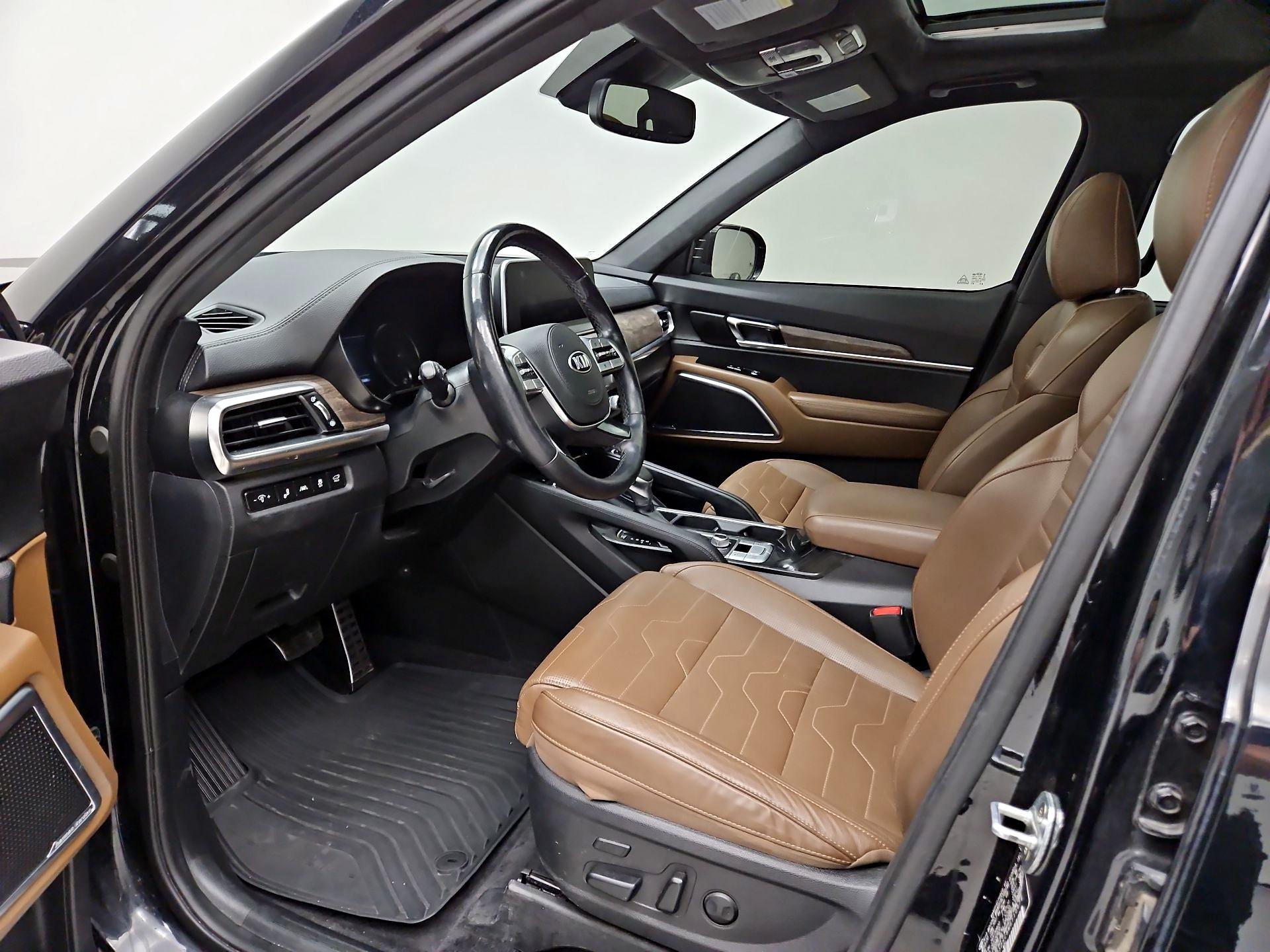 Thumbnail: 2021 Kia Telluride - 11