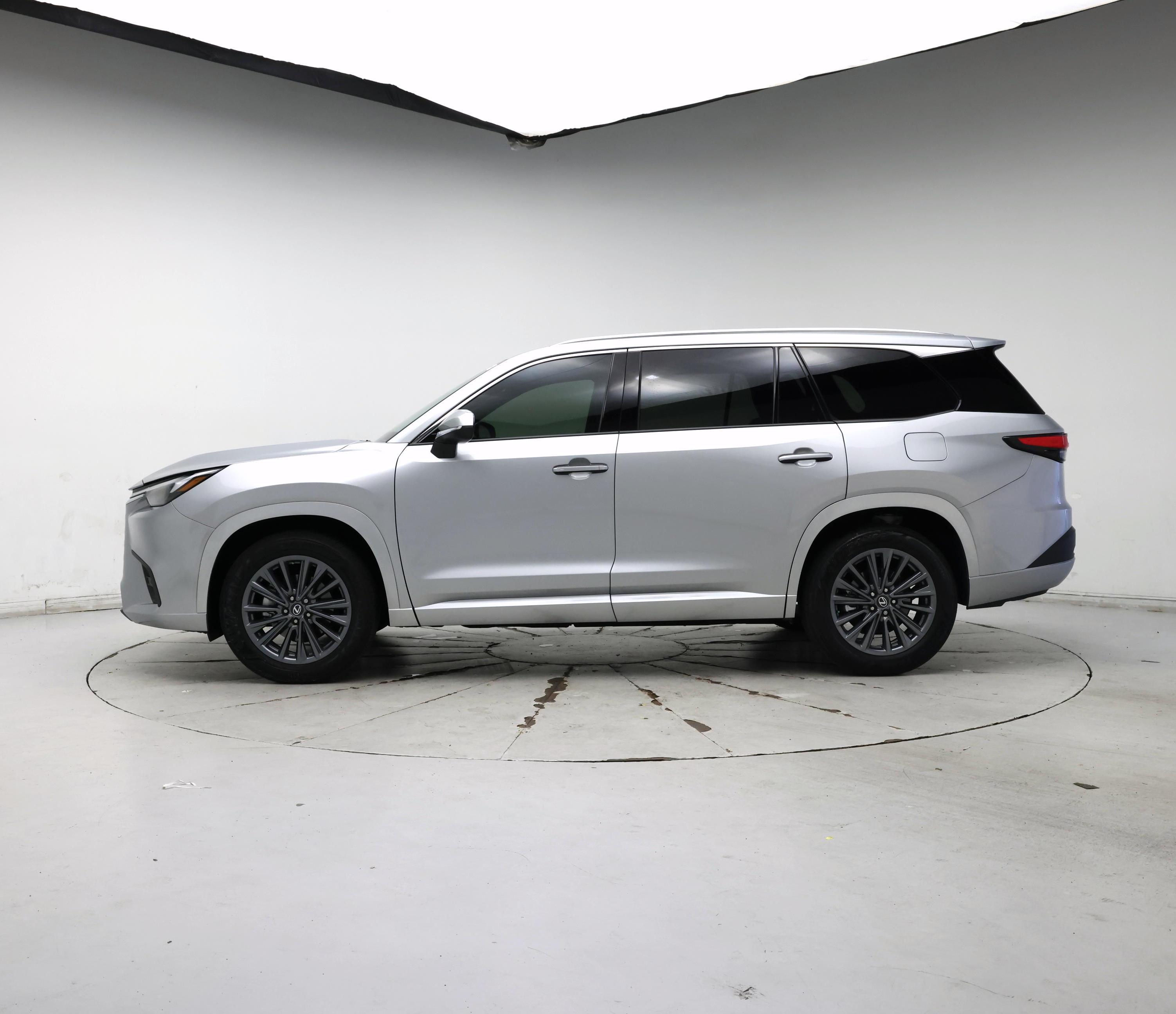 Thumbnail: 2026 Lexus TX - 3