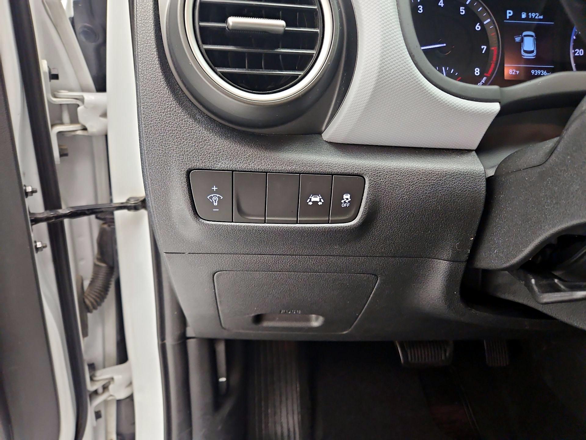 Thumbnail: 2019 Hyundai Kona - 13