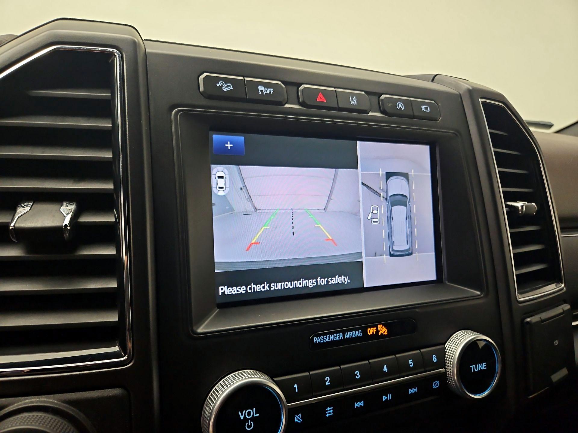 Thumbnail: 2021 Ford Expedition - 15