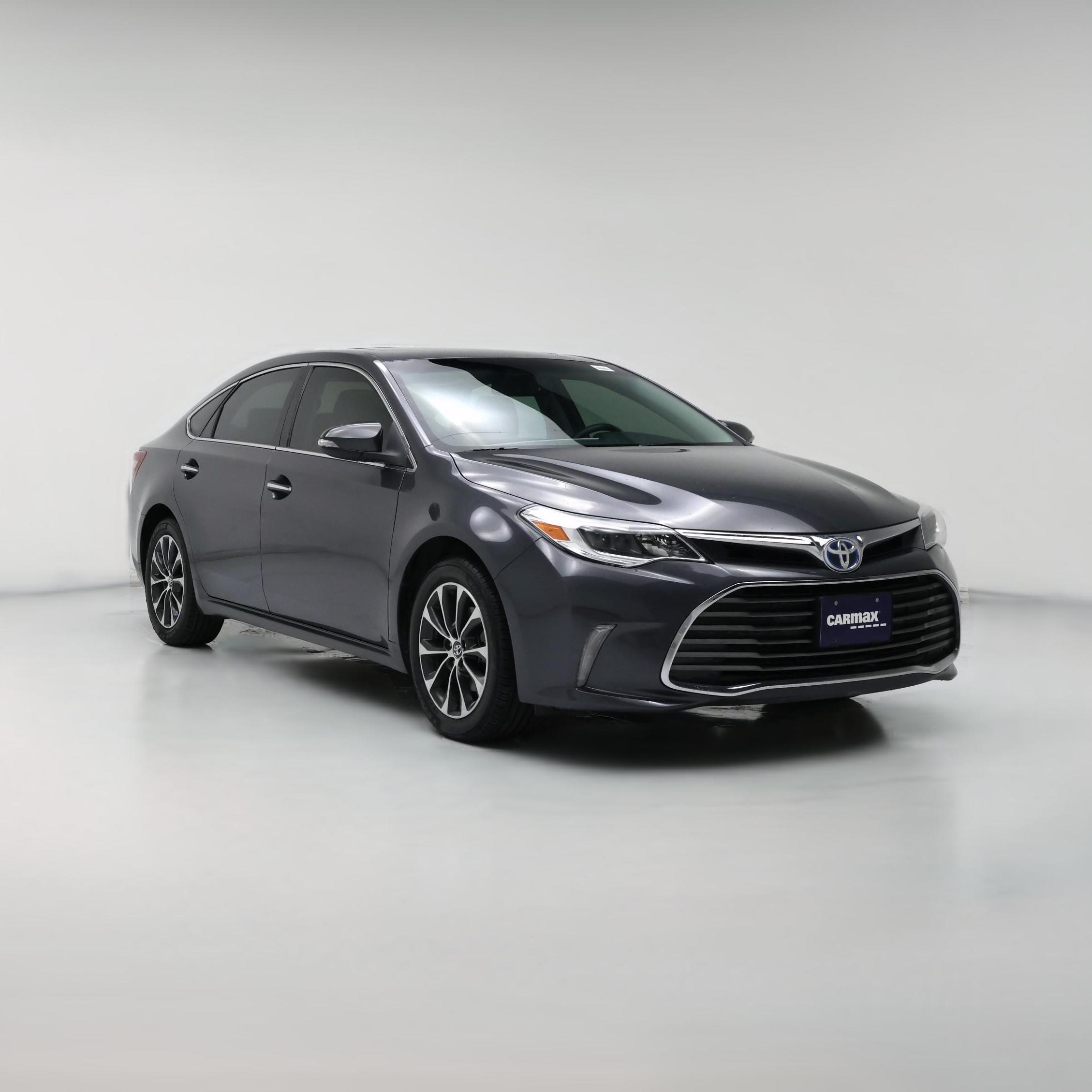 Thumbnail: 2016 Toyota Avalon - 1