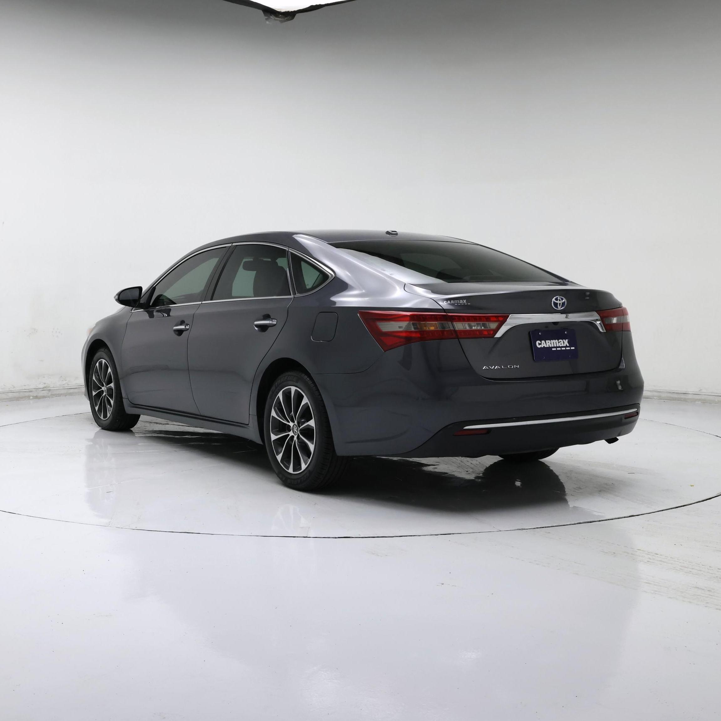 Thumbnail: 2016 Toyota Avalon - 2