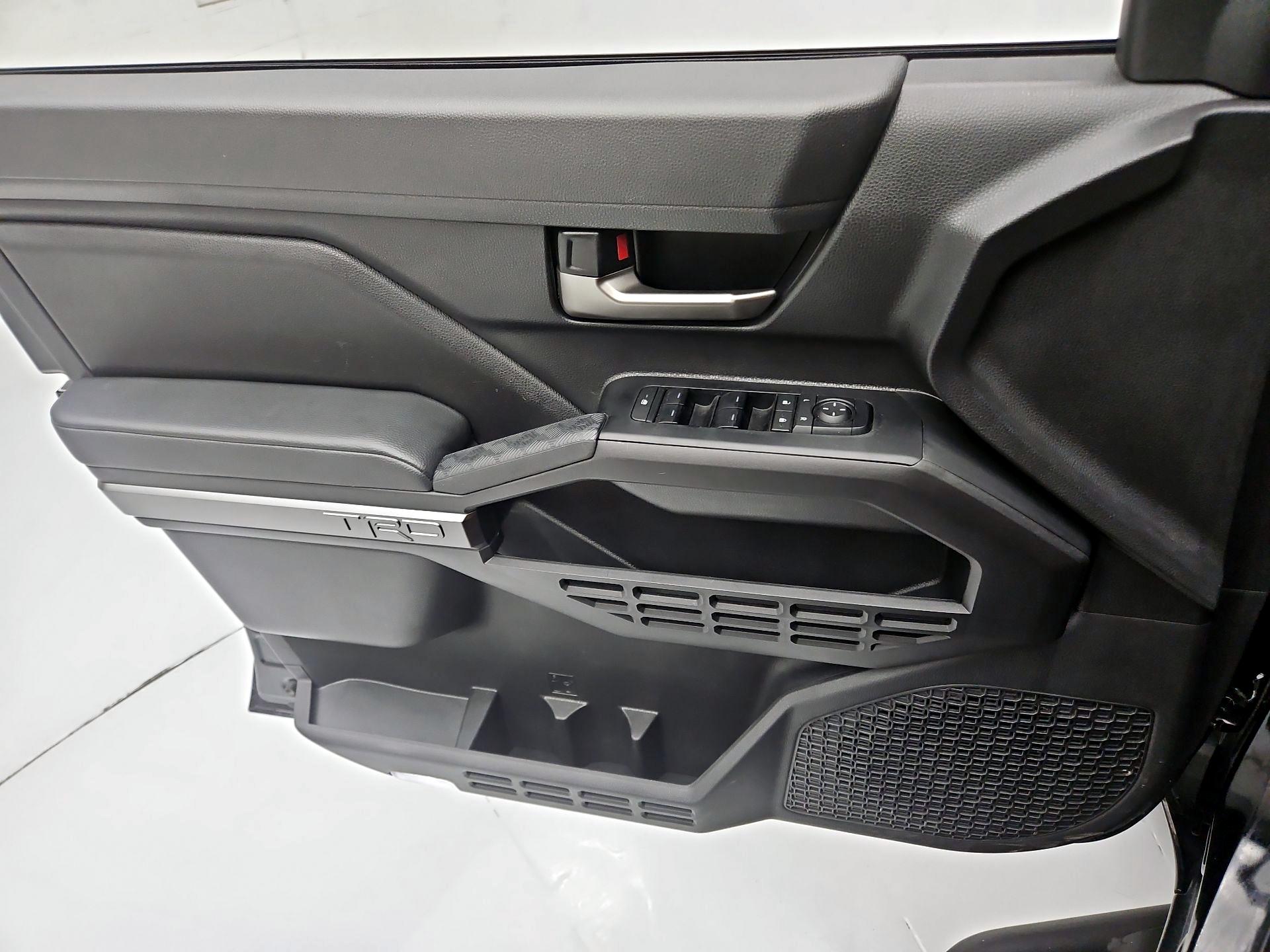 Thumbnail: 2025 Toyota Tacoma - 12