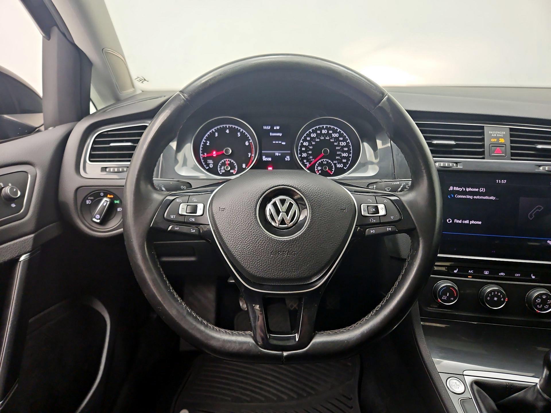 Thumbnail: 2018 Volkswagen Golf - 10