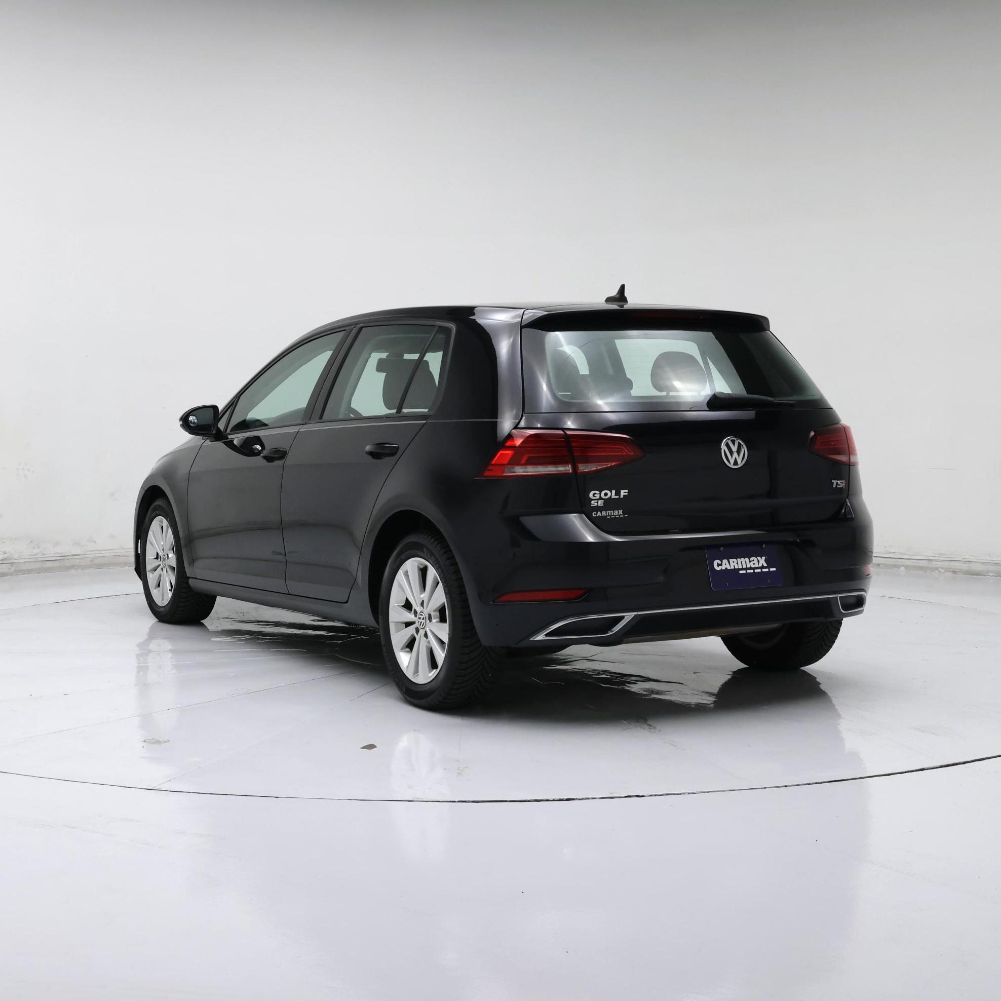 Thumbnail: 2018 Volkswagen Golf - 2